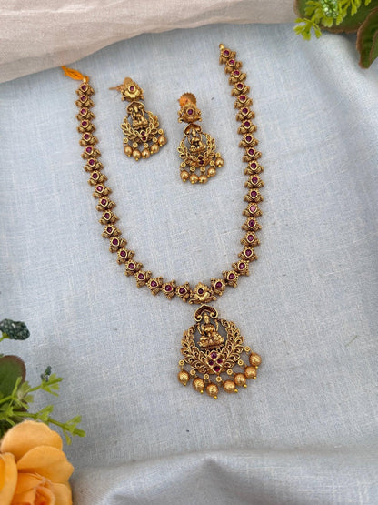 Luxurious Antique Lakshmi Pendant Necklace Set 0171 - Mahilas