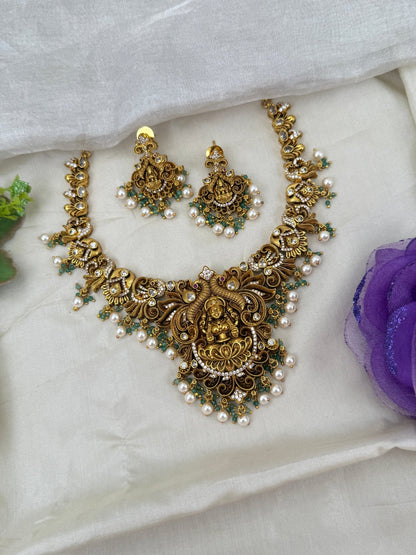 Luxurious Antique Lakshmi Pendant Short Necklace Set 0666 - Mahilas