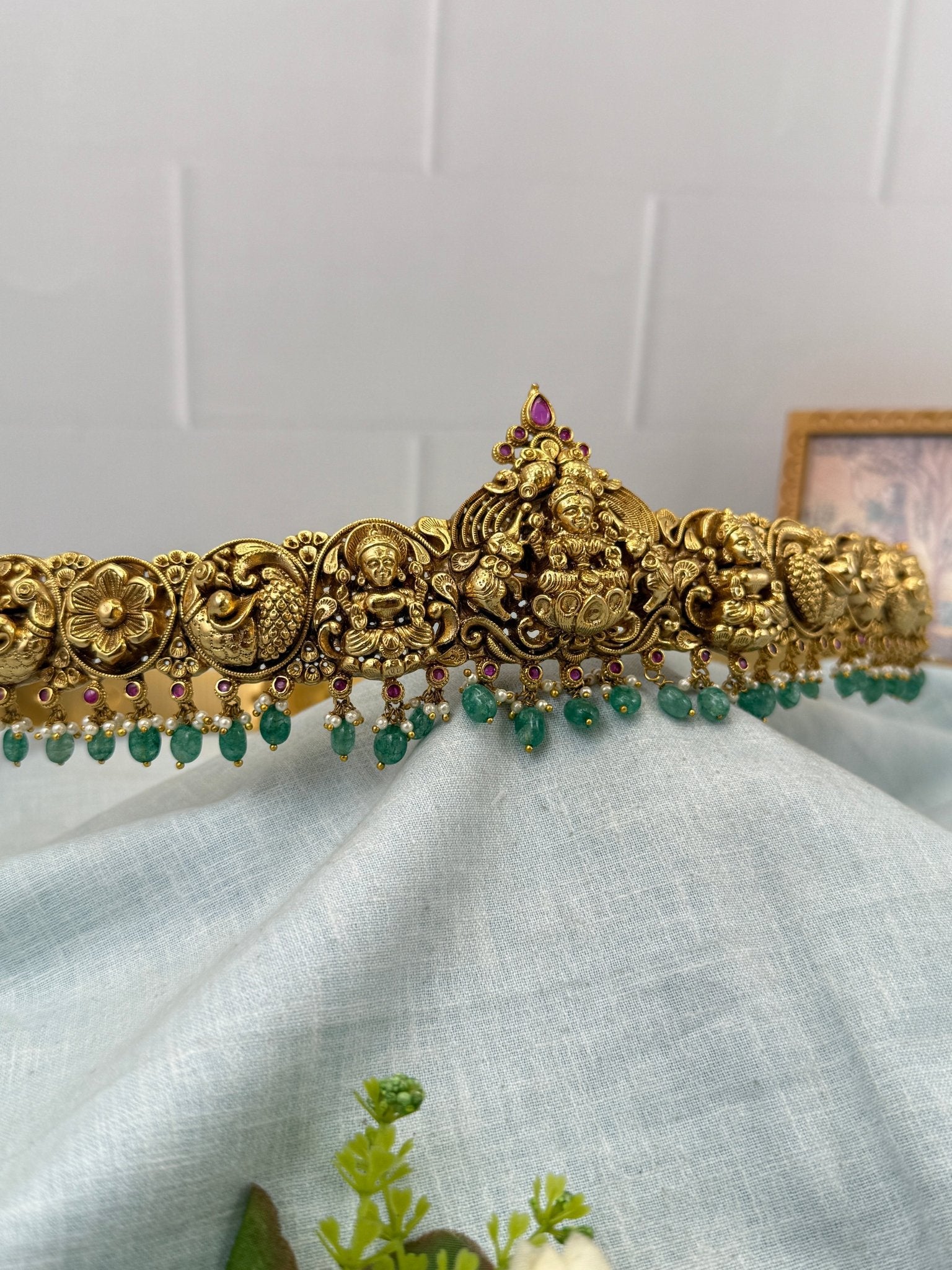 Luxurious Antique Lakshmi Vaddanam Kamarbandh 7271 - Mahilas