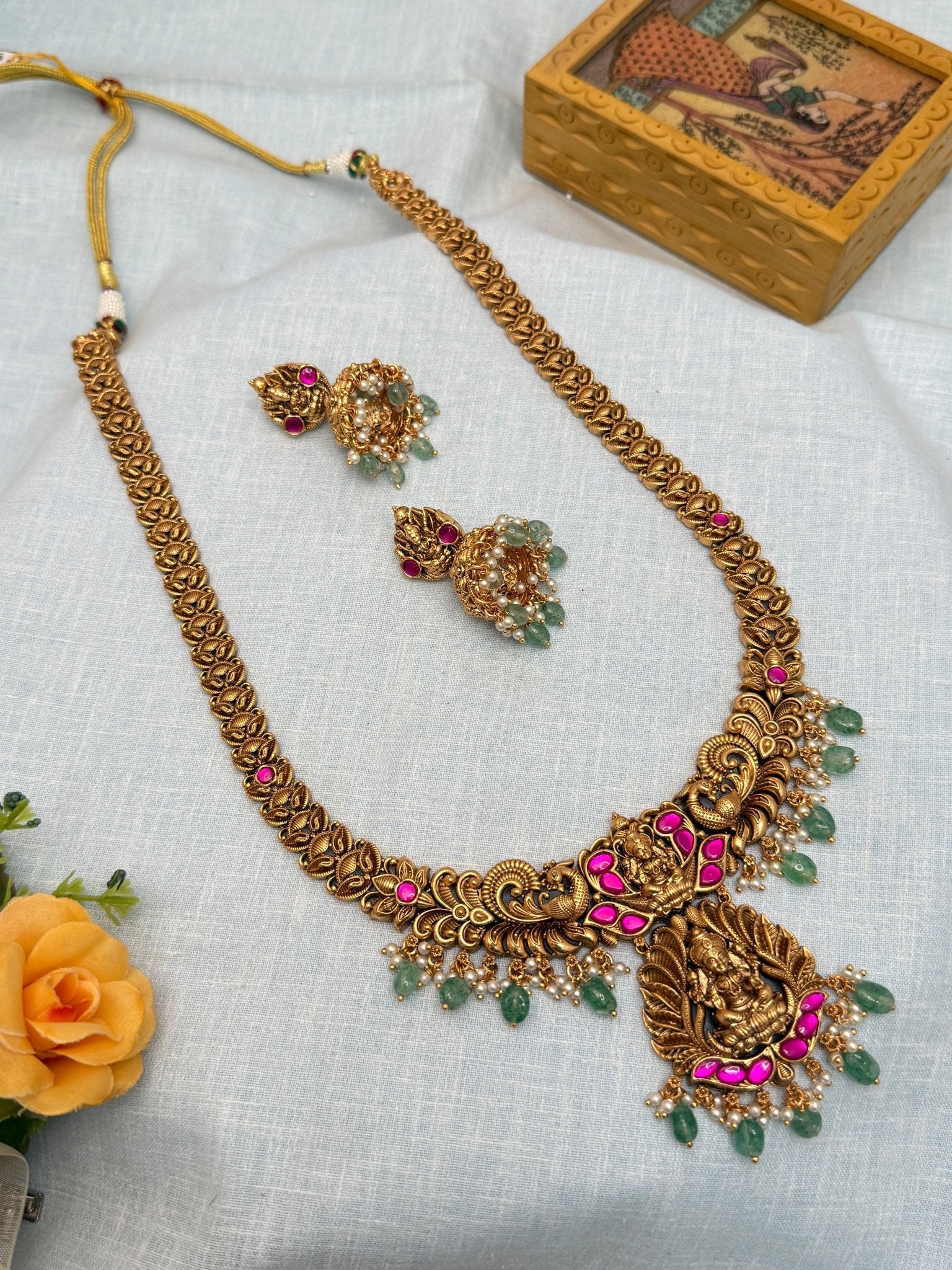 Luxurious Antique Long Necklace 474 - Mahilas