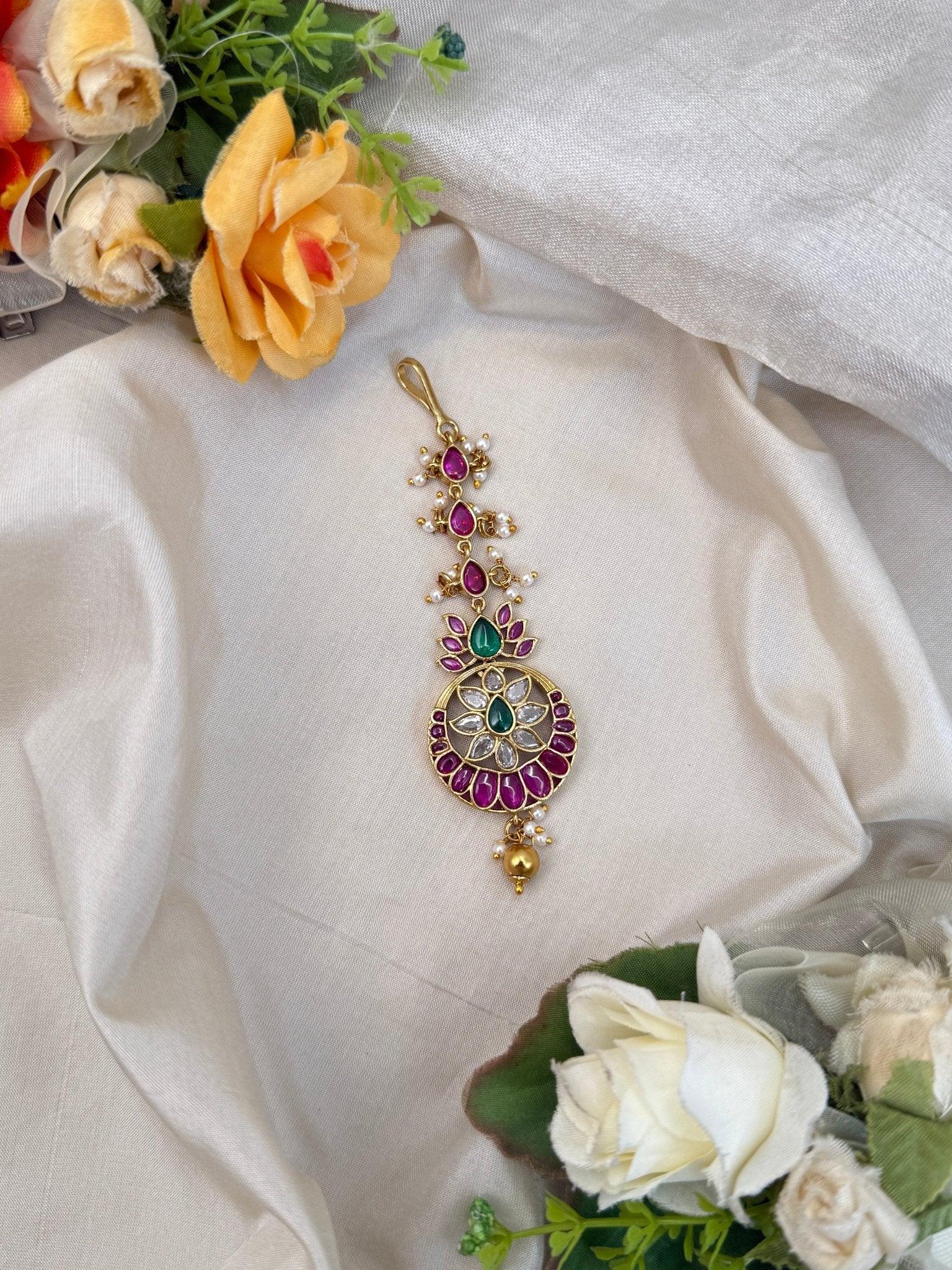 Luxurious Antique Maang Tikka 256 - Mahilas