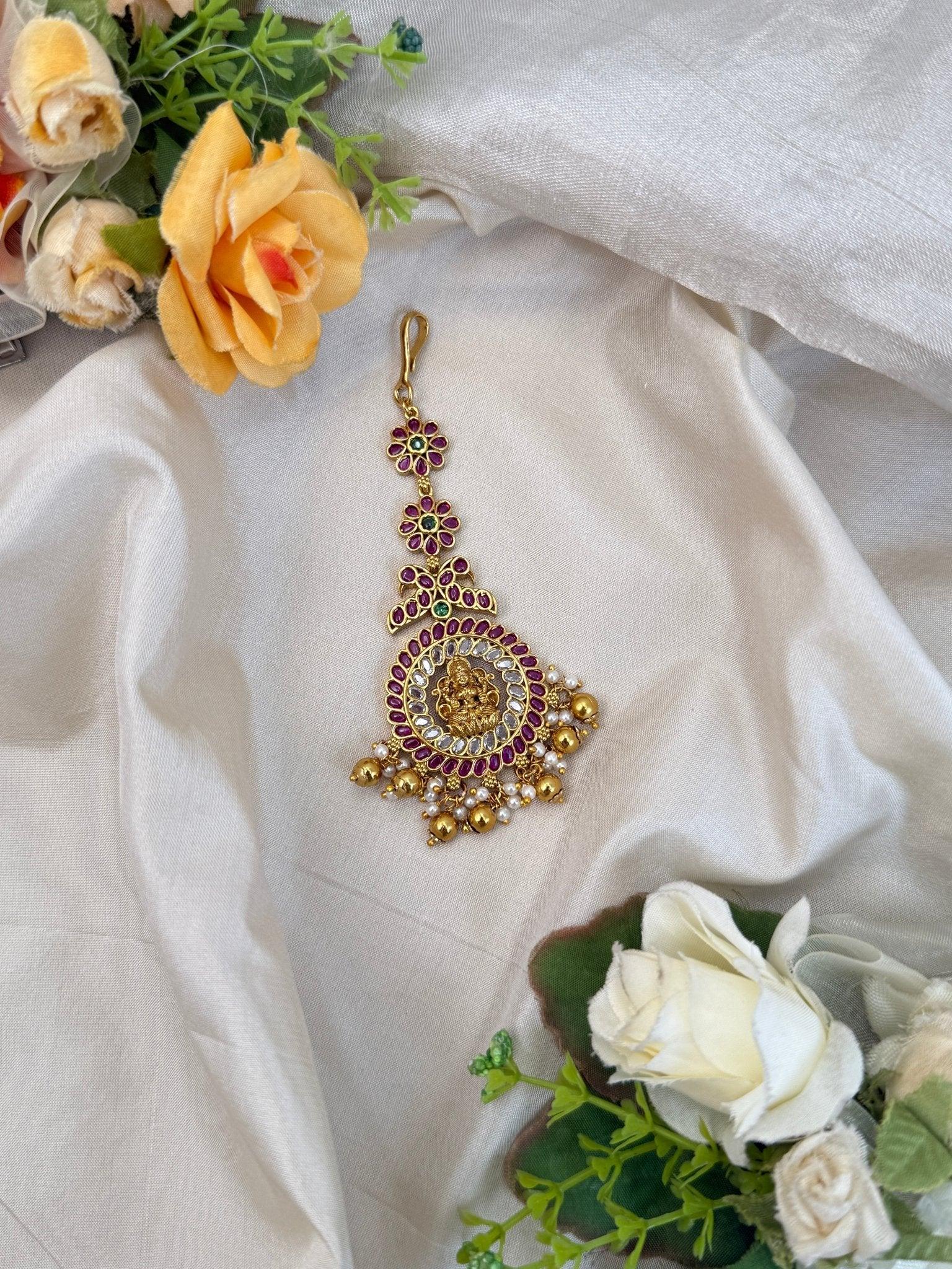 Luxurious Antique Maang Tikka 260 - Mahilas
