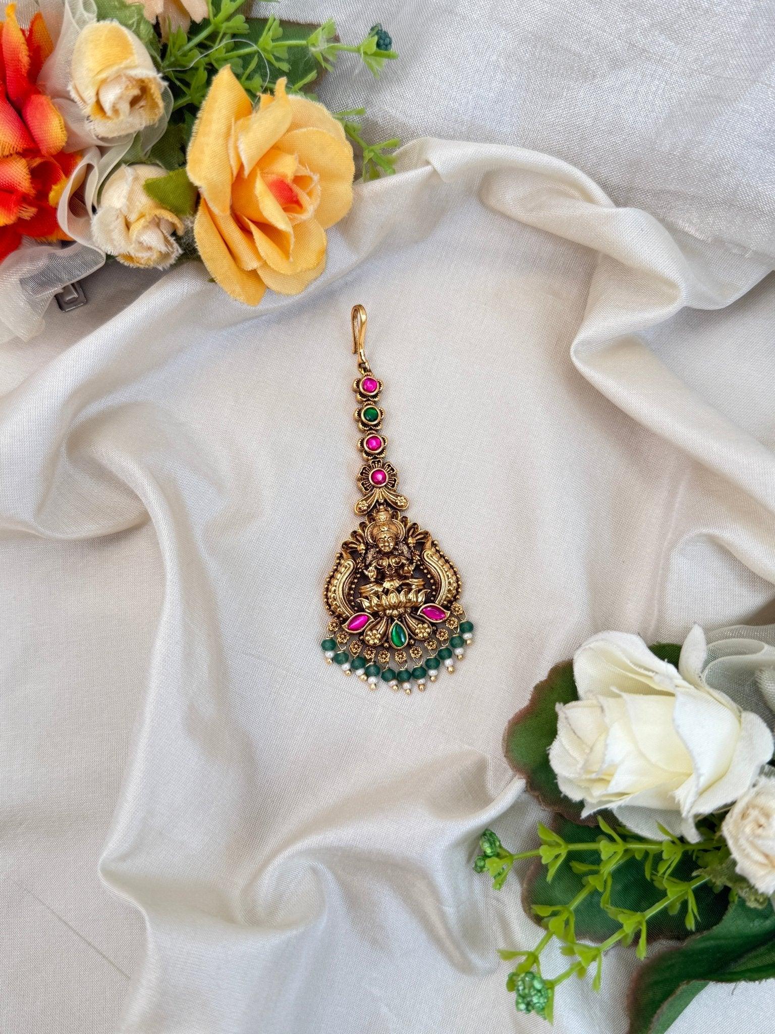 Luxurious Antique Maang Tikka 263 - Mahilas
