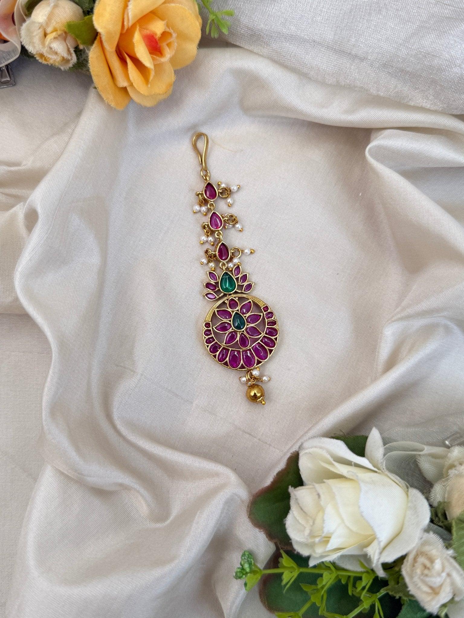 Luxurious Antique Maang Tikka 267 - Mahilas
