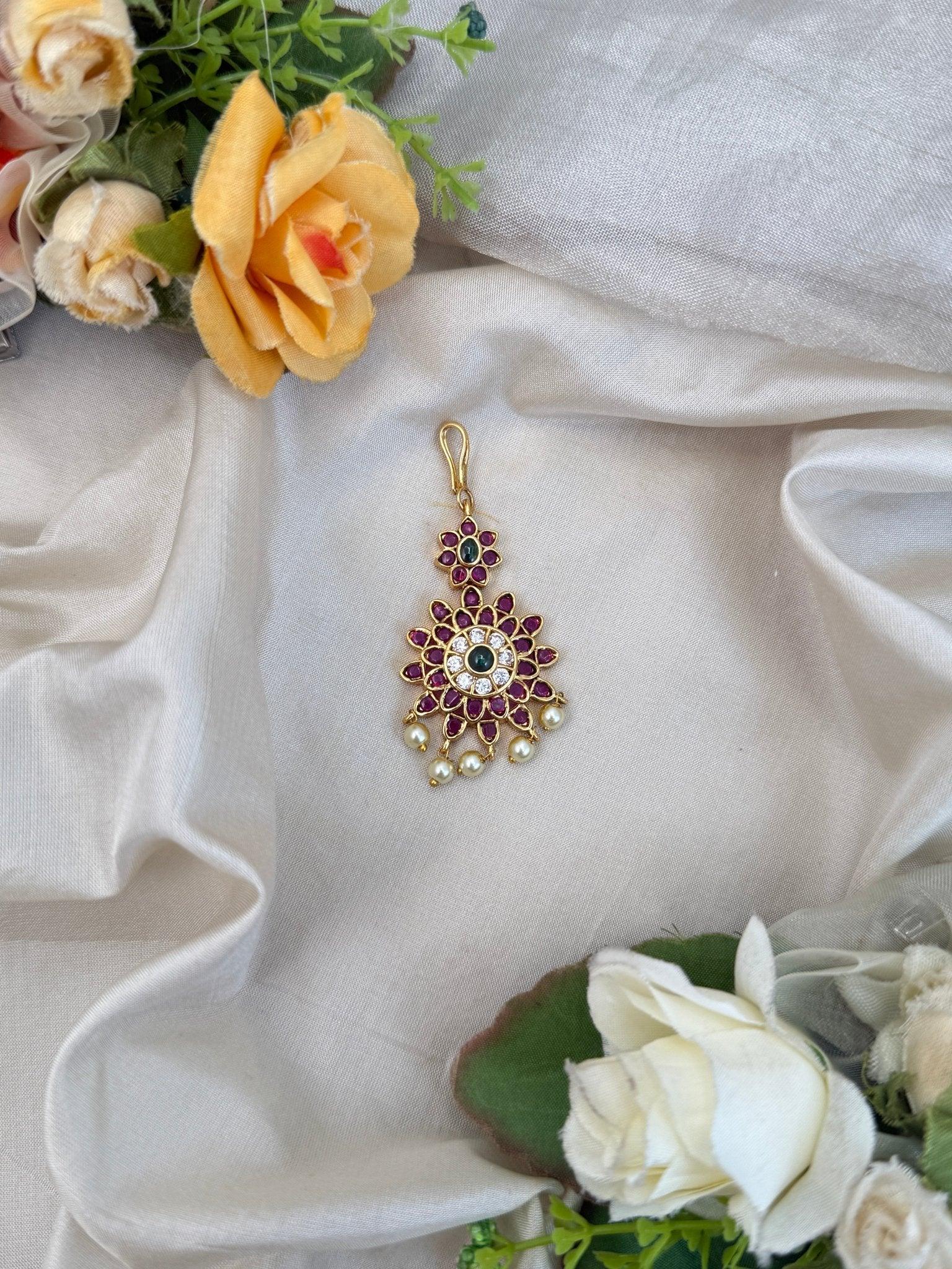 Luxurious Antique Maang Tikka 269 - Mahilas