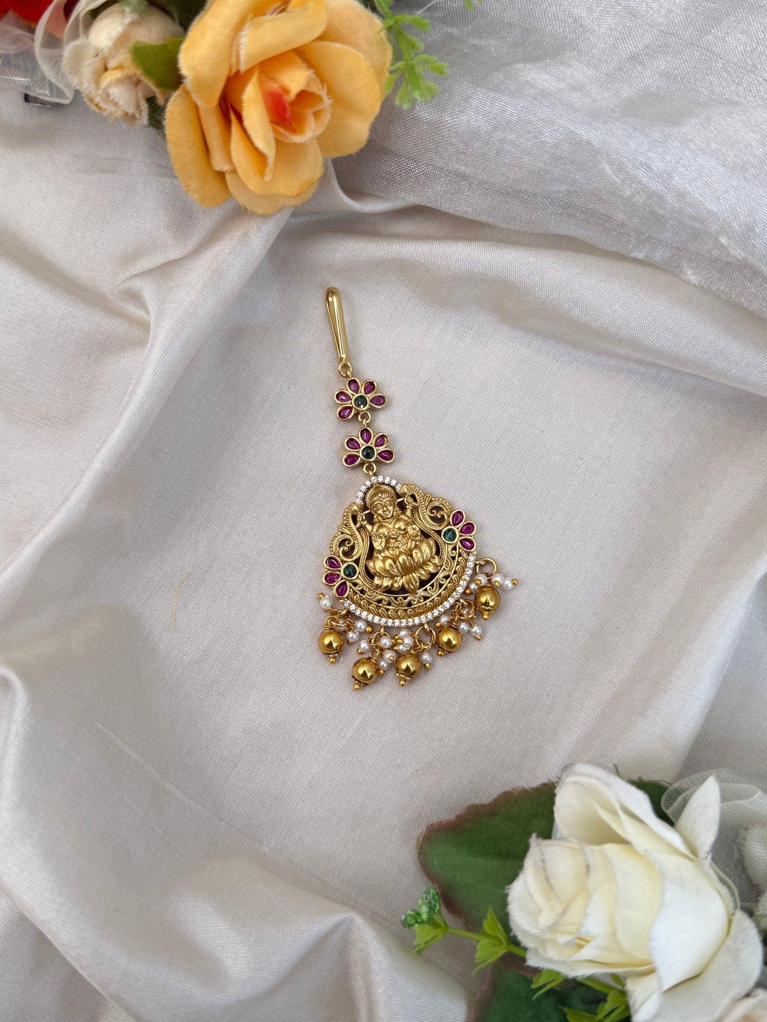Luxurious Antique Maang Tikka 271 - Mahilas