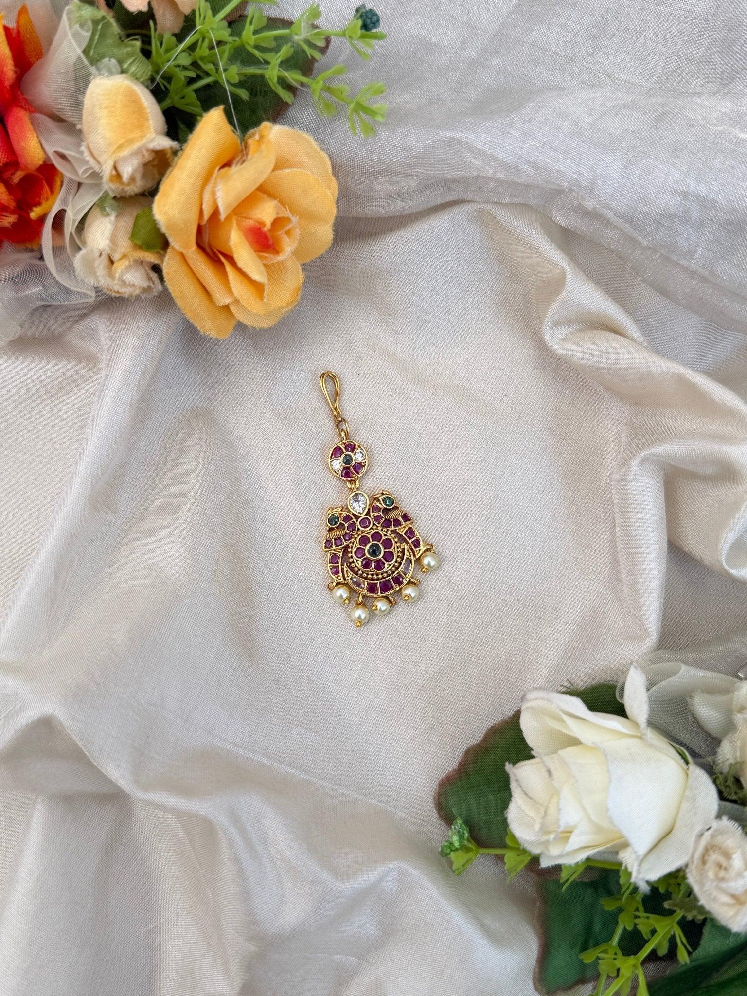 Luxurious Antique Maang Tikka 281 - Mahilas