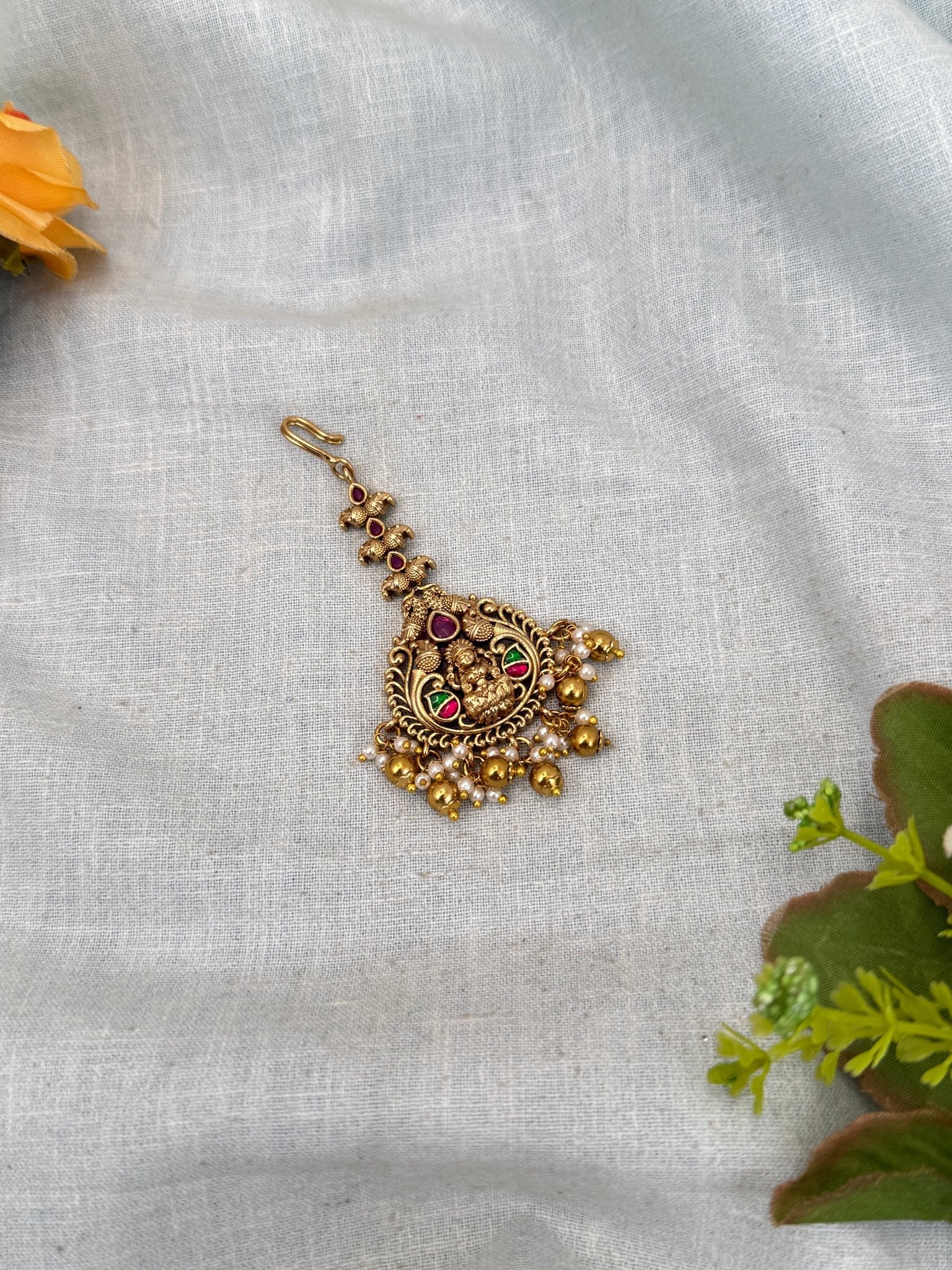 Luxurious Antique Maang Tikka 380 - Mahilas