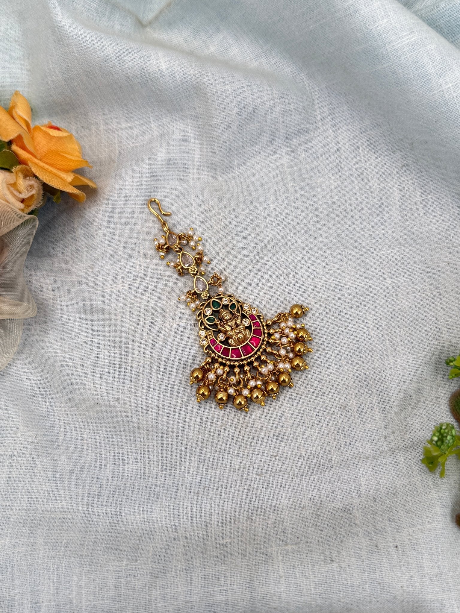 Luxurious Antique Maang Tikka 400 - Mahilas