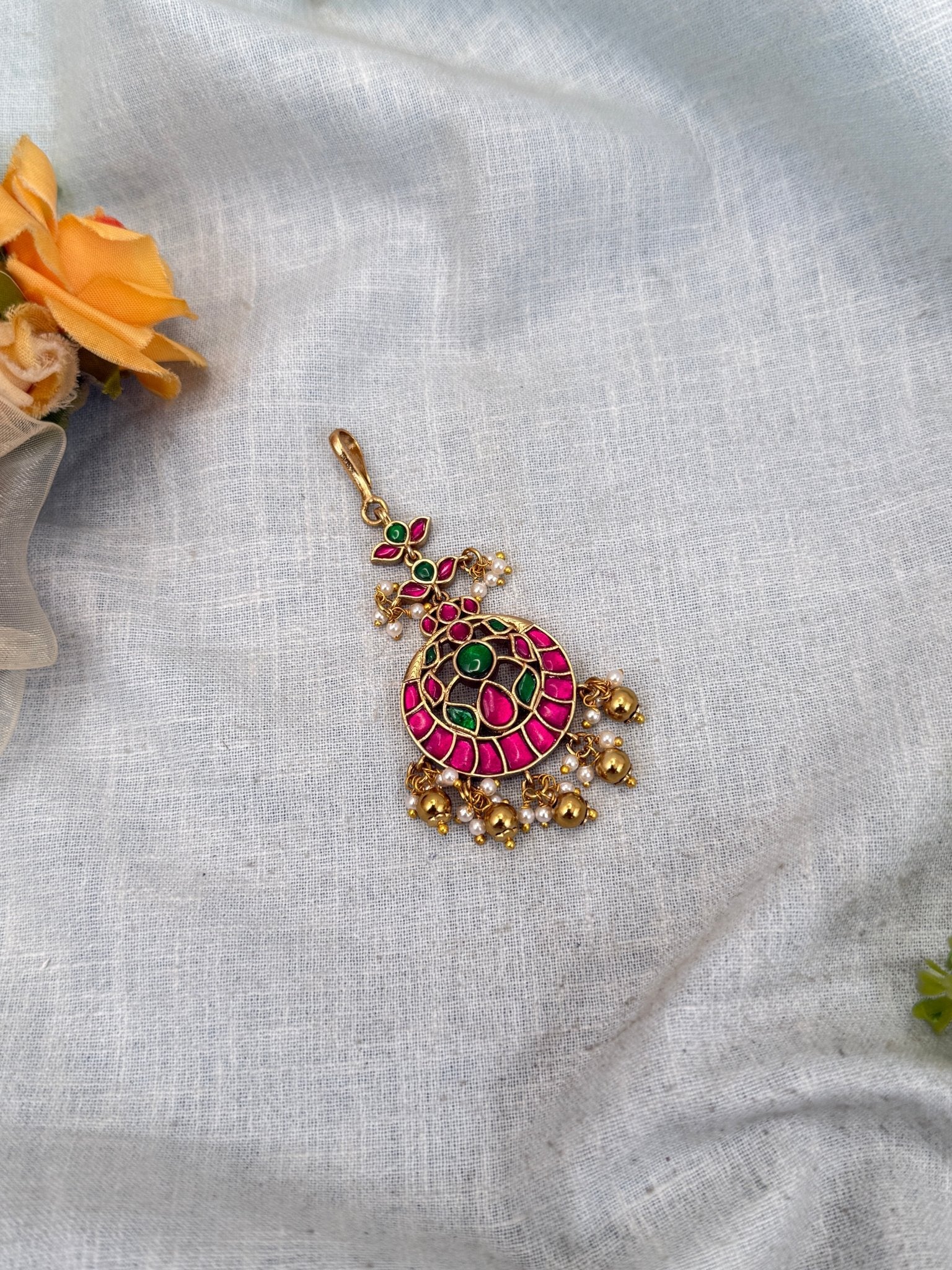 Luxurious Antique Maang Tikka 408 - Mahilas