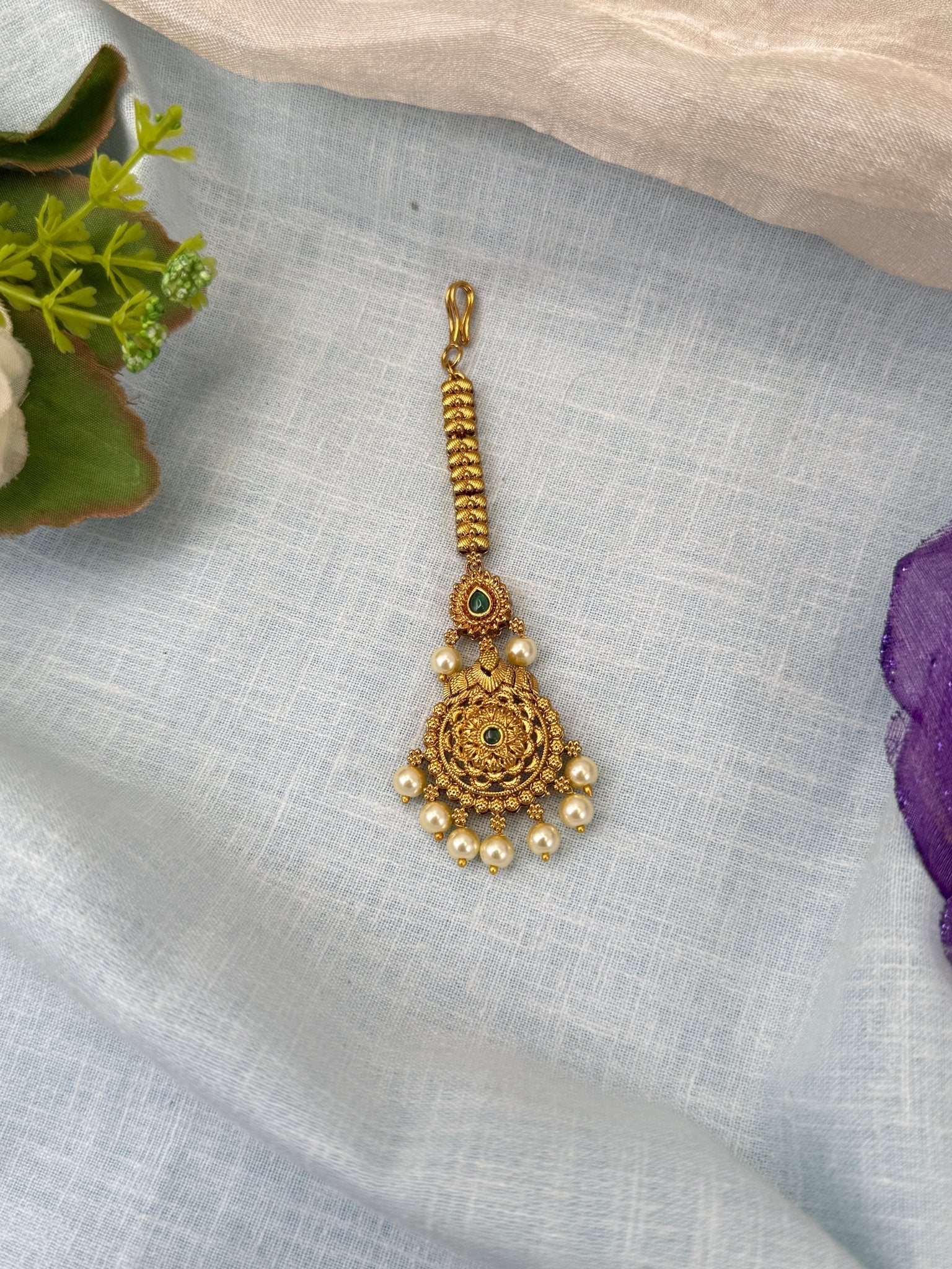 Luxurious Antique Maang Tikka 436 - Mahilas