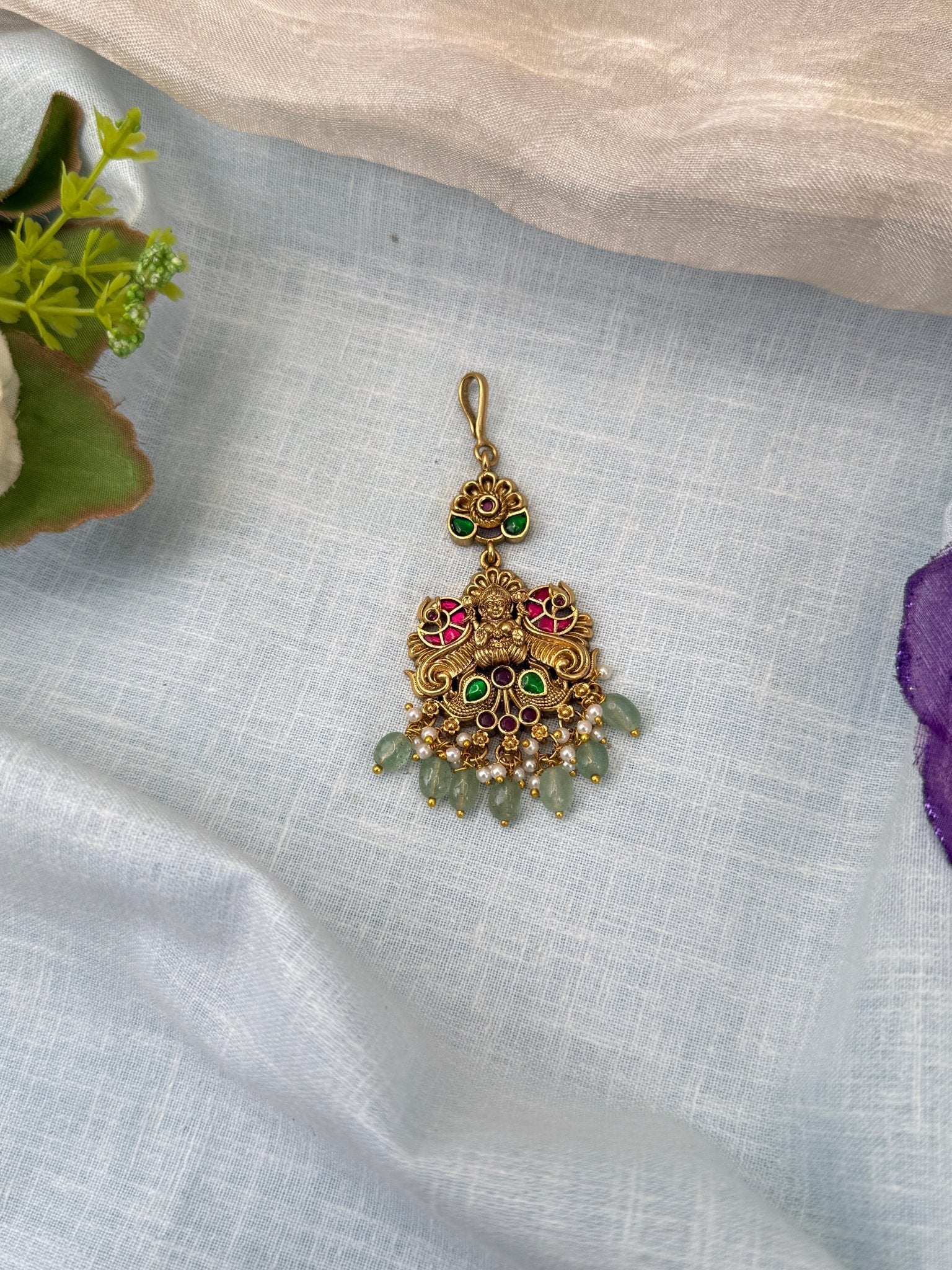 Luxurious Antique Maang Tikka 446 - Mahilas