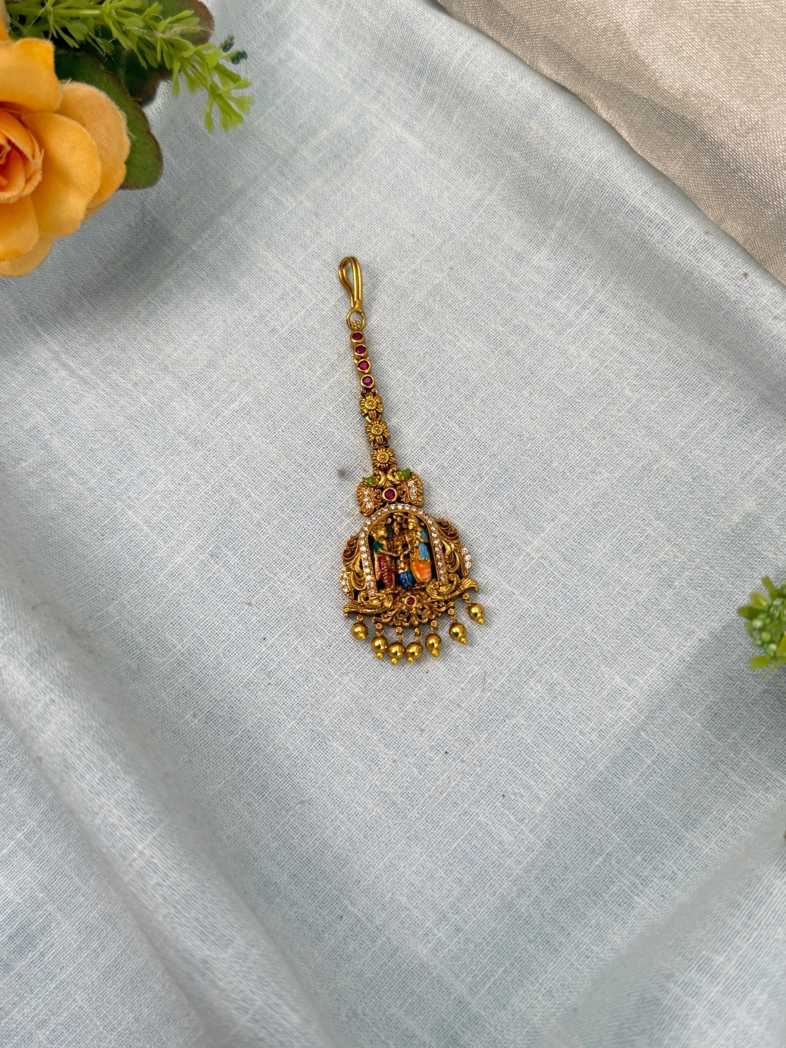 Luxurious Antique Maang Tikka 487 - Mahilas