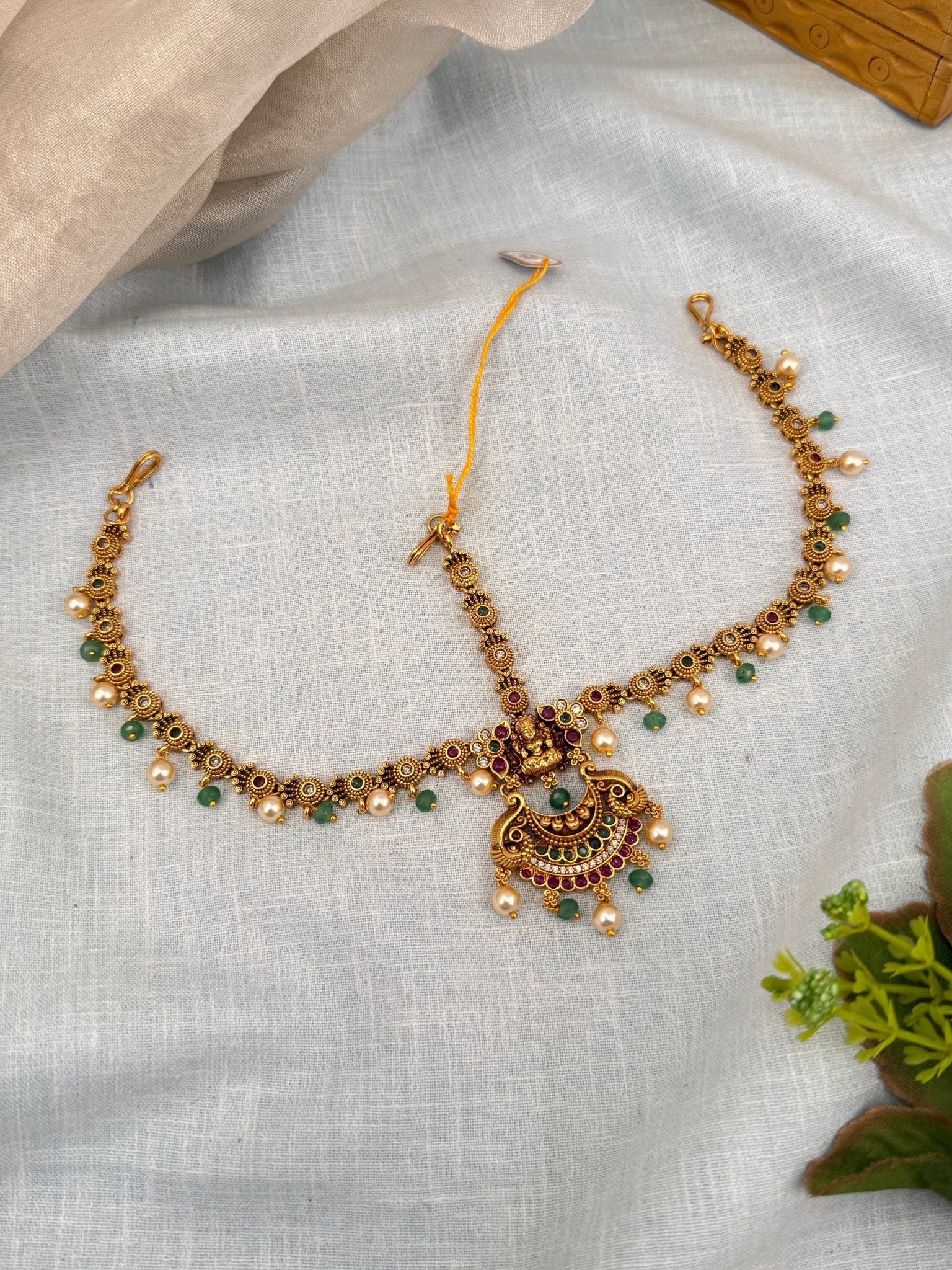 Luxurious Antique Maang Tikka Mathapatti 224 - Mahilas