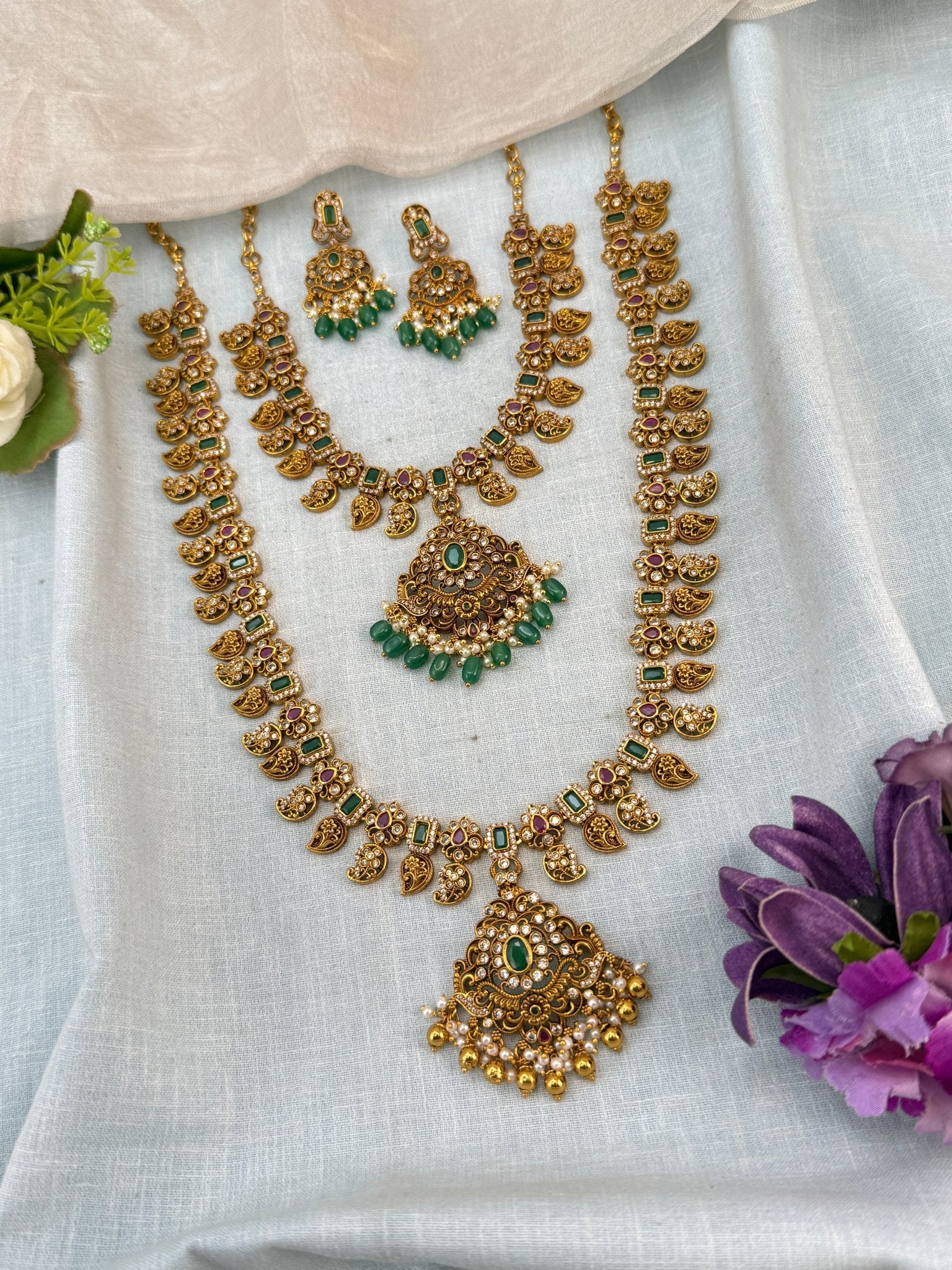 Luxurious Antique Mango Semi Bridal Necklace Set 0832 - Mahilas