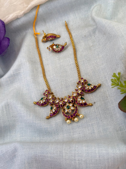 Luxurious Antique Mango Short Necklace Set 0849 - Mahilas