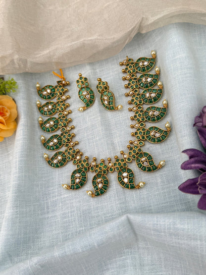 Luxurious Antique Mango Short Necklace Set 0905 - Mahilas