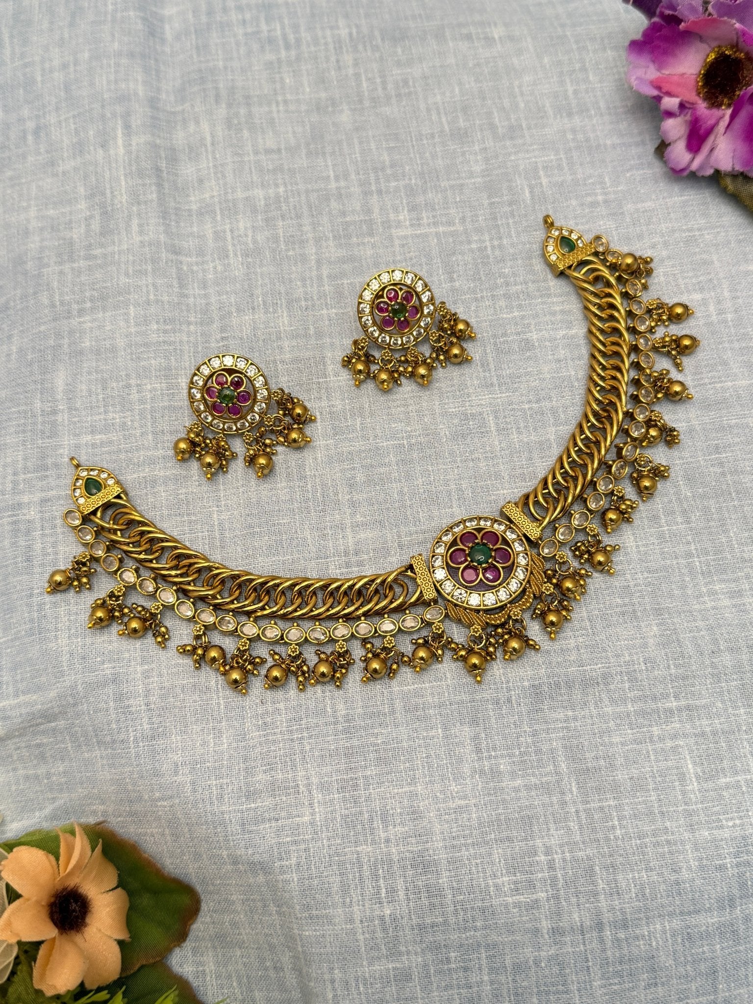 Luxurious Antique Necklace set 557 - Mahilas