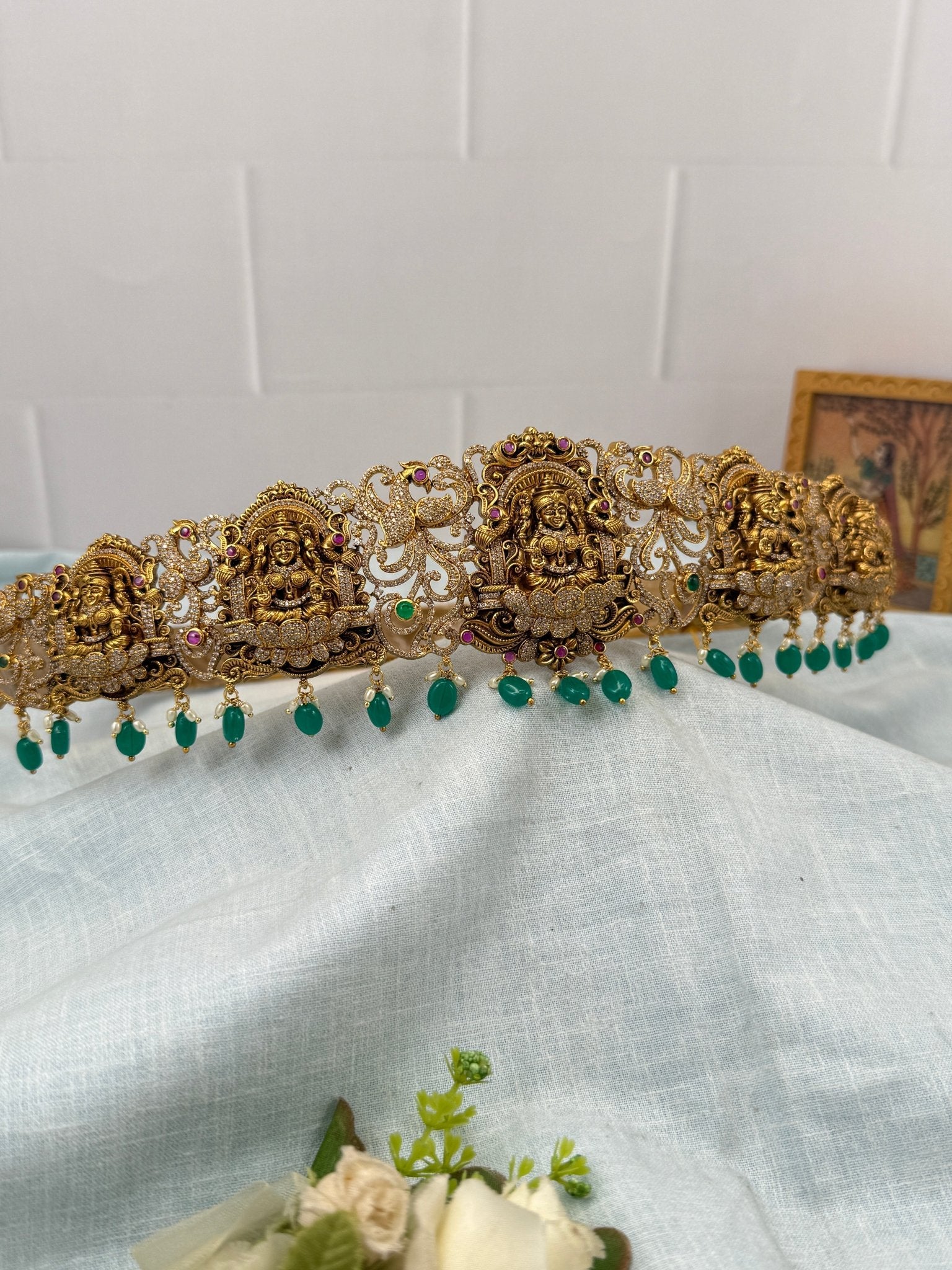 Luxurious Antique Peacock Lakshmi Vaddanam Kamarbandh 7256 - Mahilas