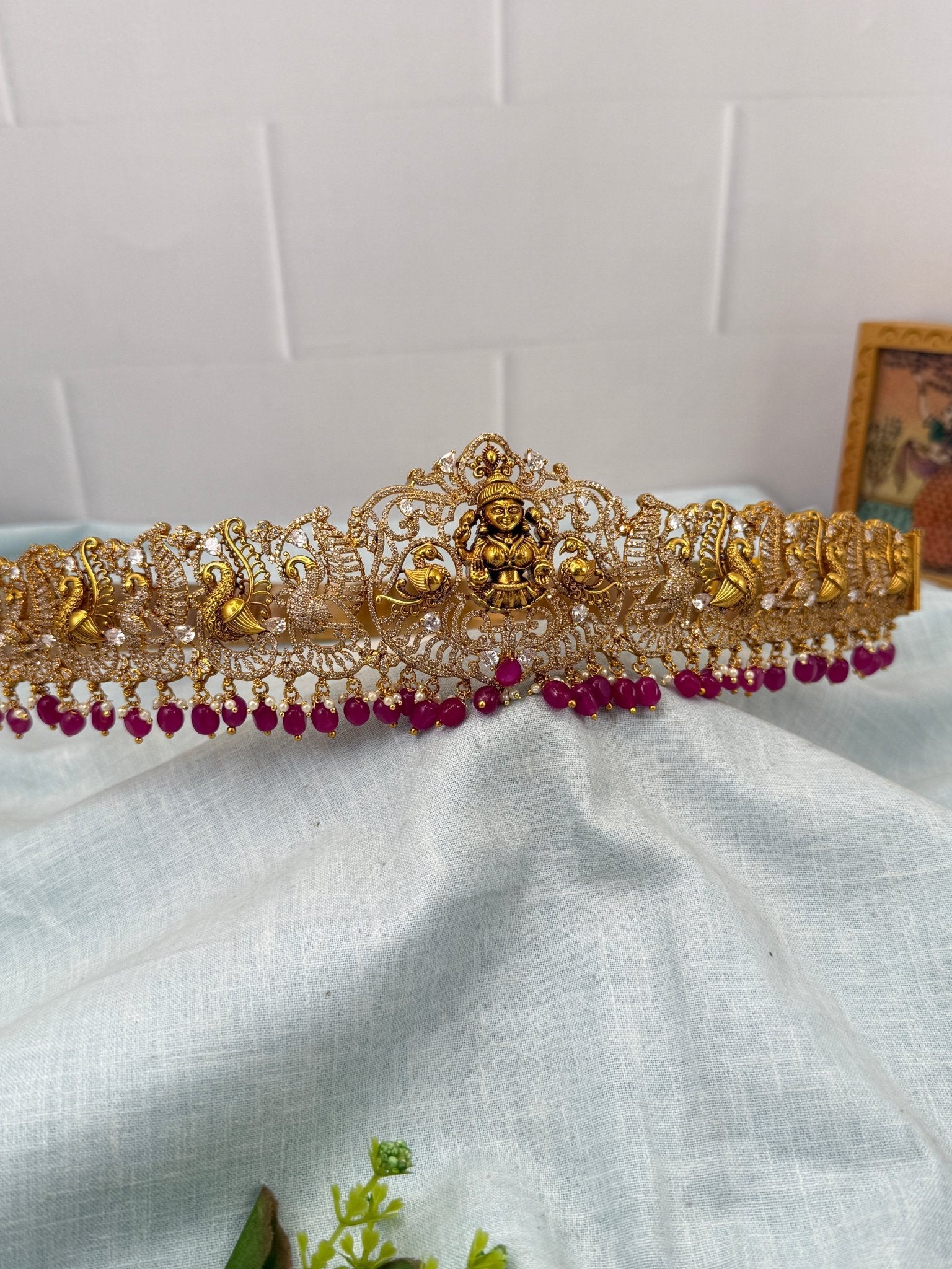 Luxurious Antique Peacock Lakshmi Vaddanam Kamarbandh 7260 - Mahilas