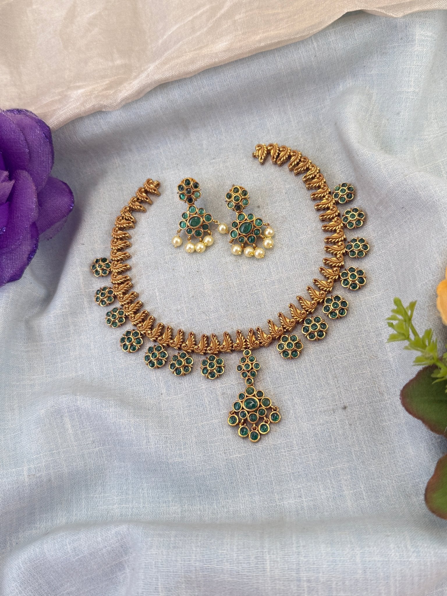 Luxurious Antique Peacock Short Necklace Set 0850 - Mahilas