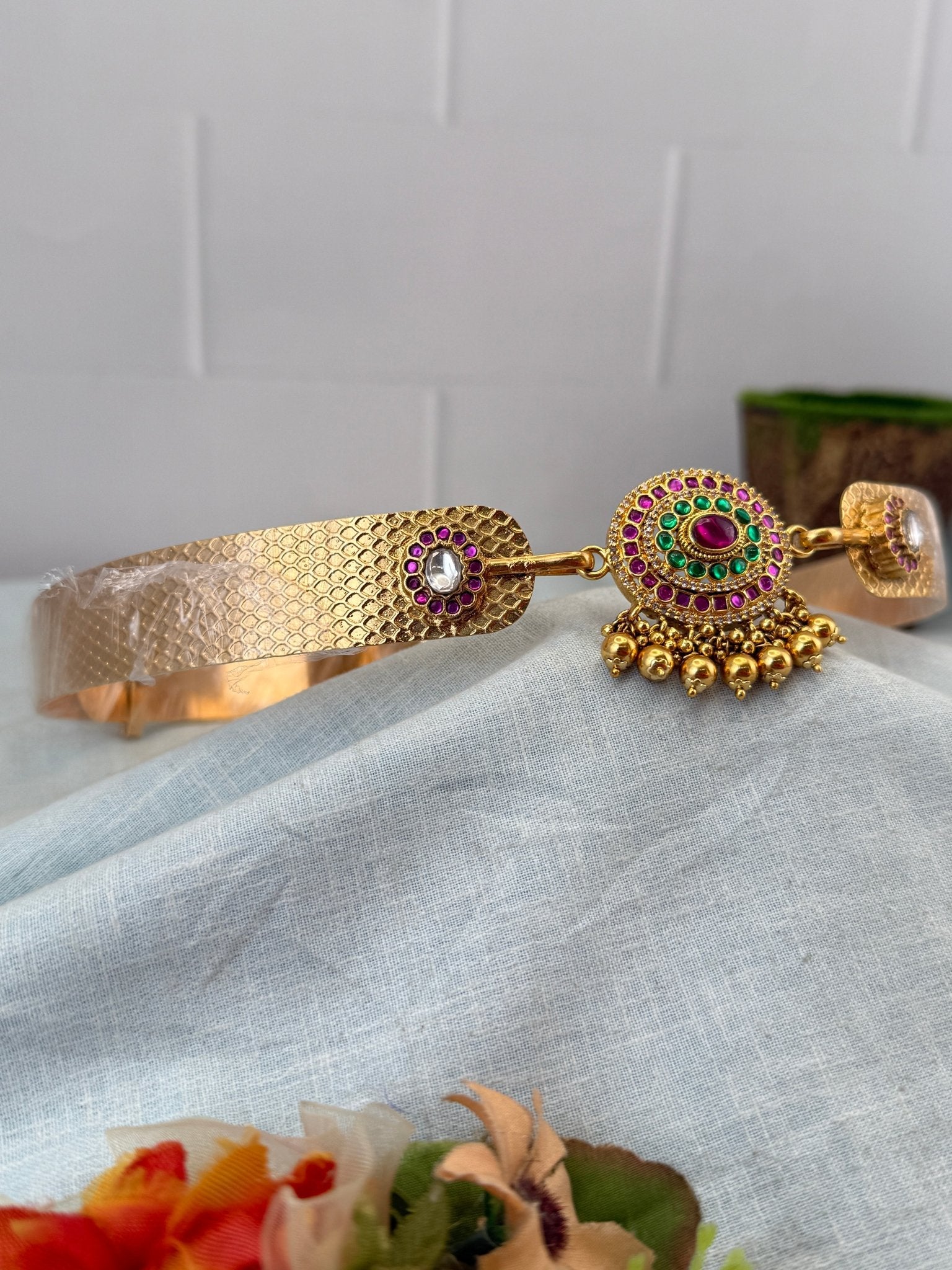 Luxurious Antique Pendant Vaddanam Kamarbandh 8098 - Mahilas