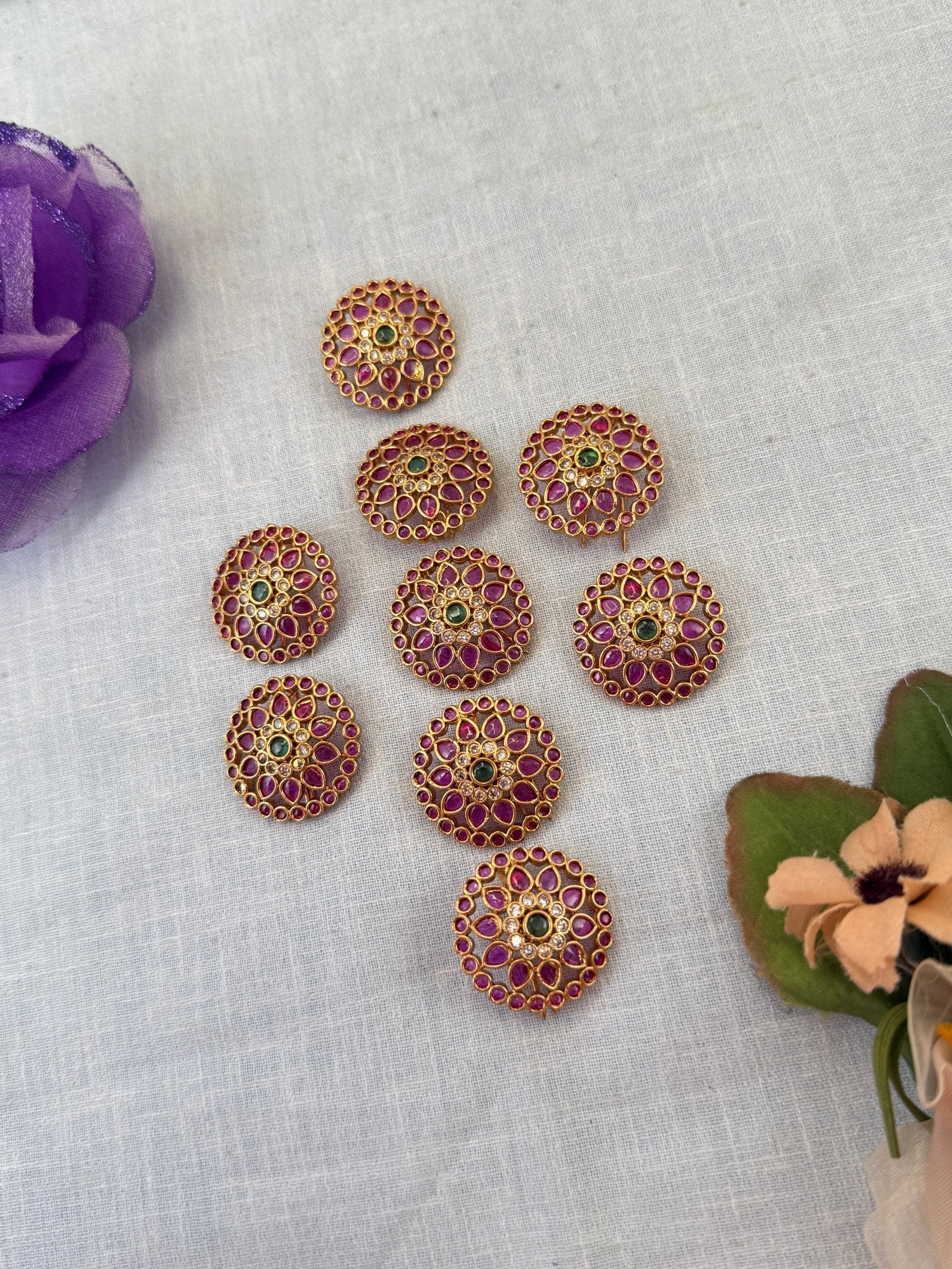 Luxurious Antique Set of 9 Jadebille 3066 - Mahilas