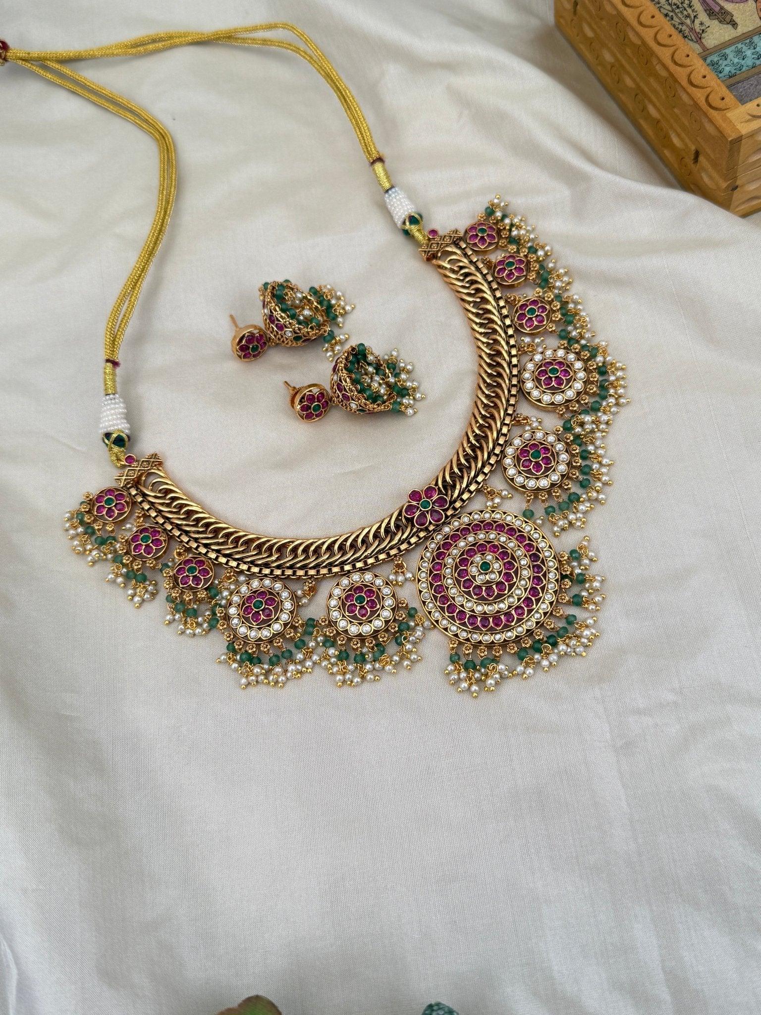 Luxurious Antique Short Guttapusalu Necklace Set 636 - Mahilas