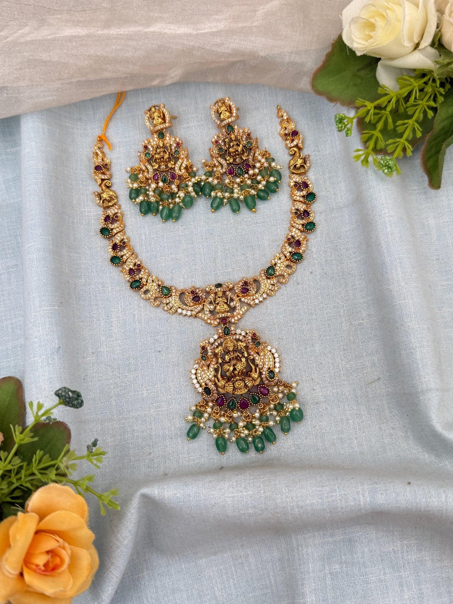 Luxurious Antique Short Lakshmi Stone Necklace Set 0160 - Mahilas