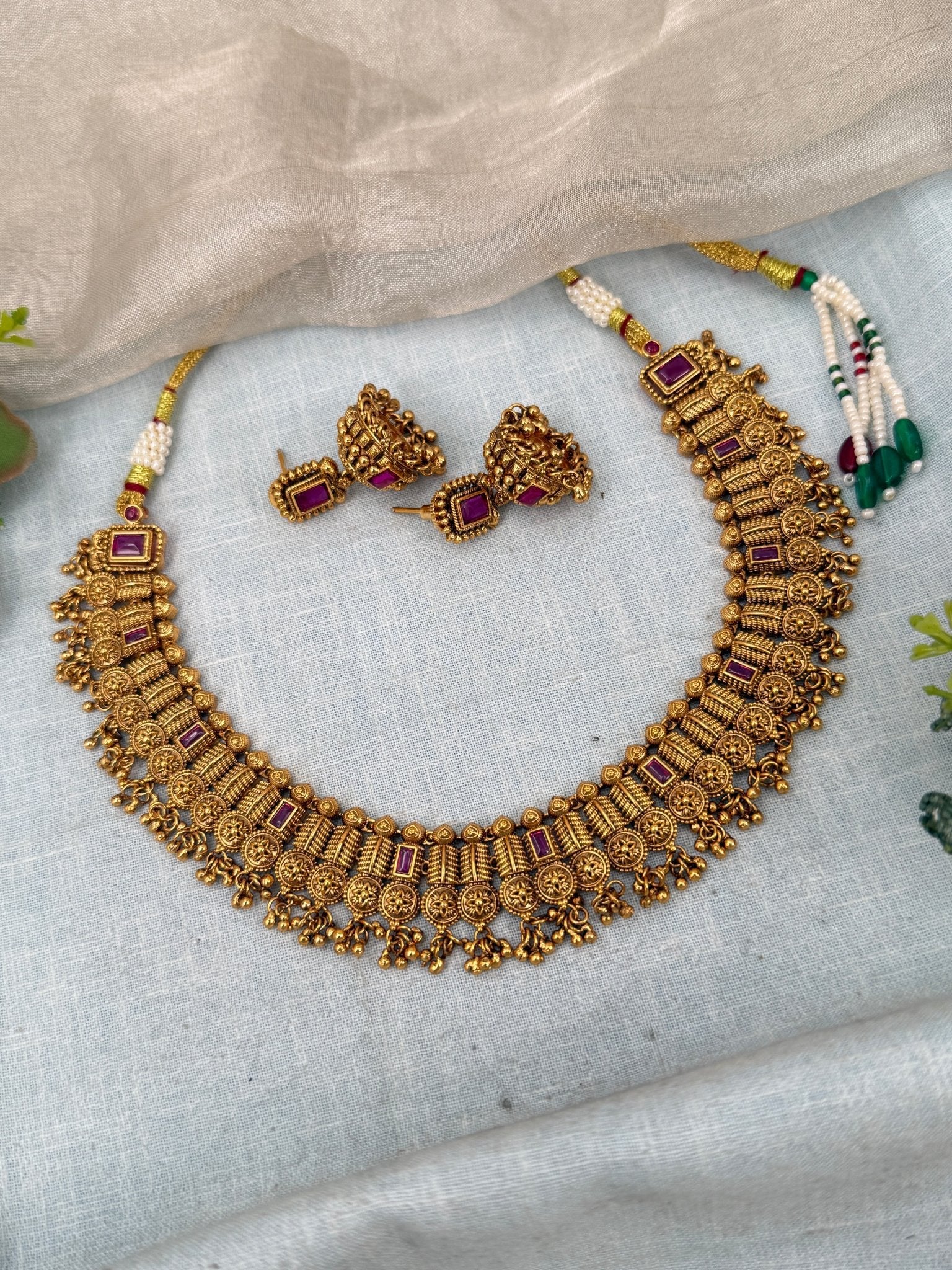 Luxurious Antique Short Necklace Set 0378 - Mahilas