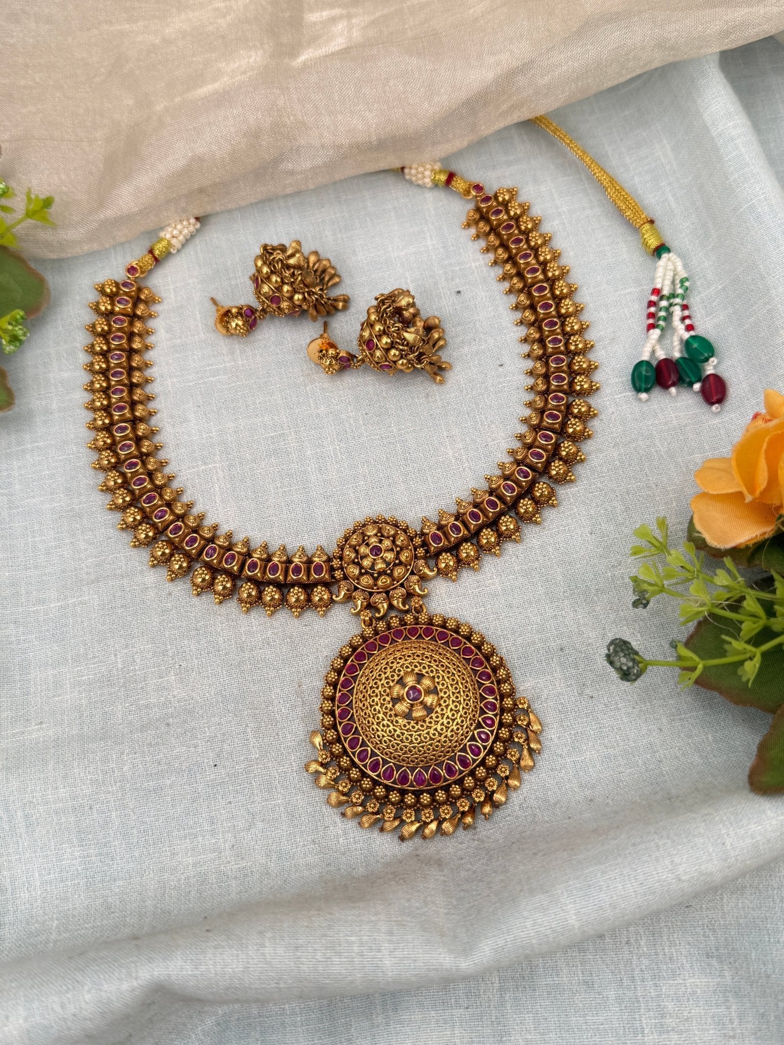 Luxurious Antique Short Necklace Set 0379 - Mahilas