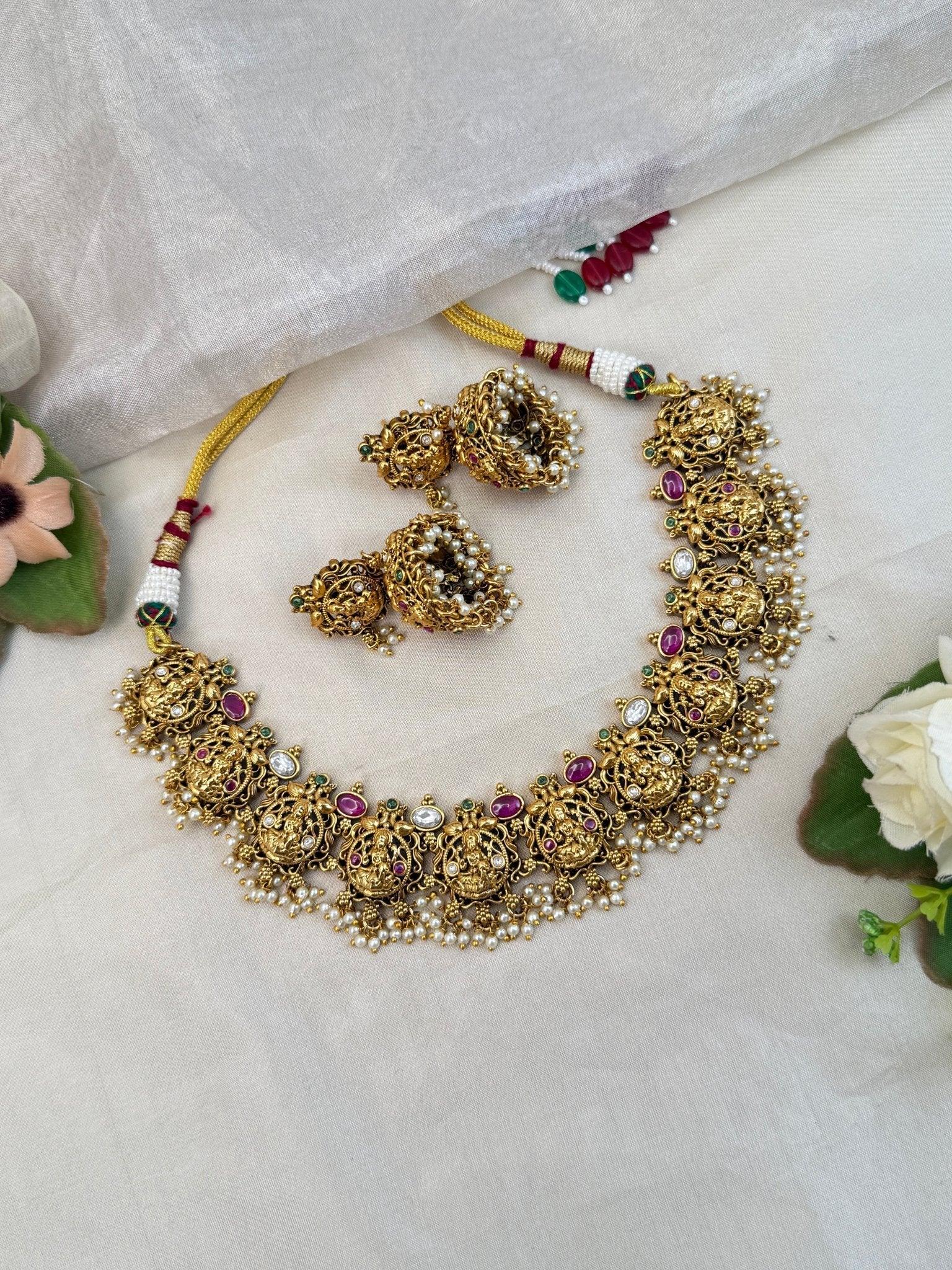 Luxurious Antique Short Necklace Set 894 - Mahilas