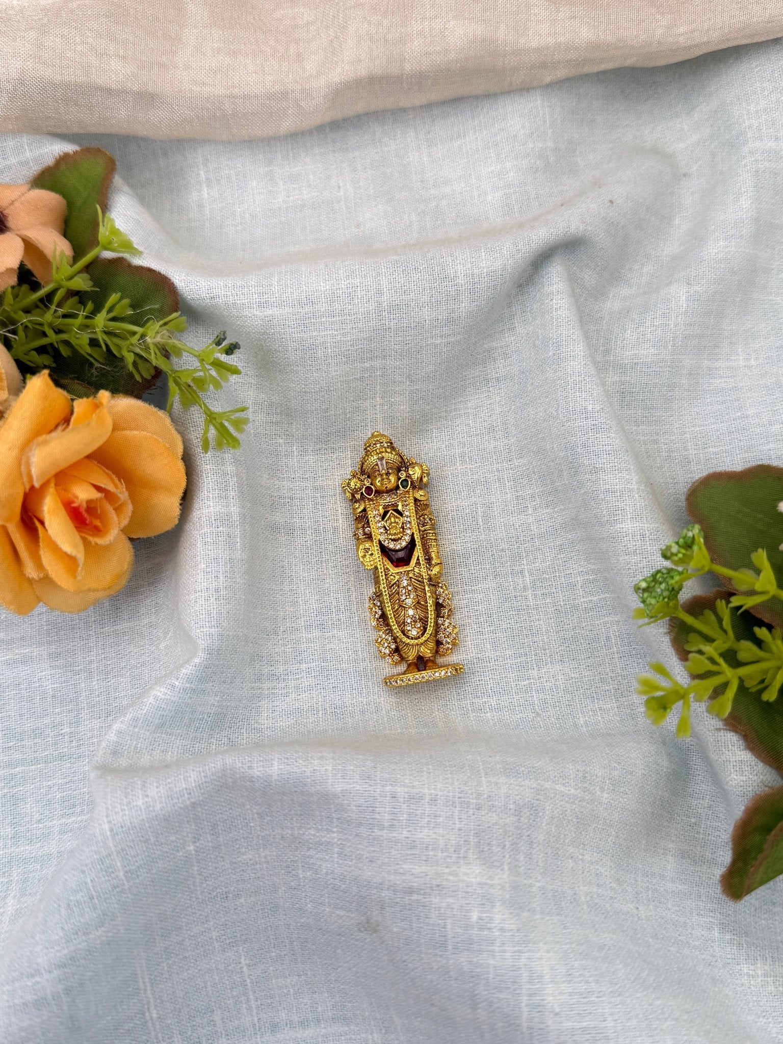 Luxurious Antique Srinivasa Venkateshwara Pendant 249 - Mahilas