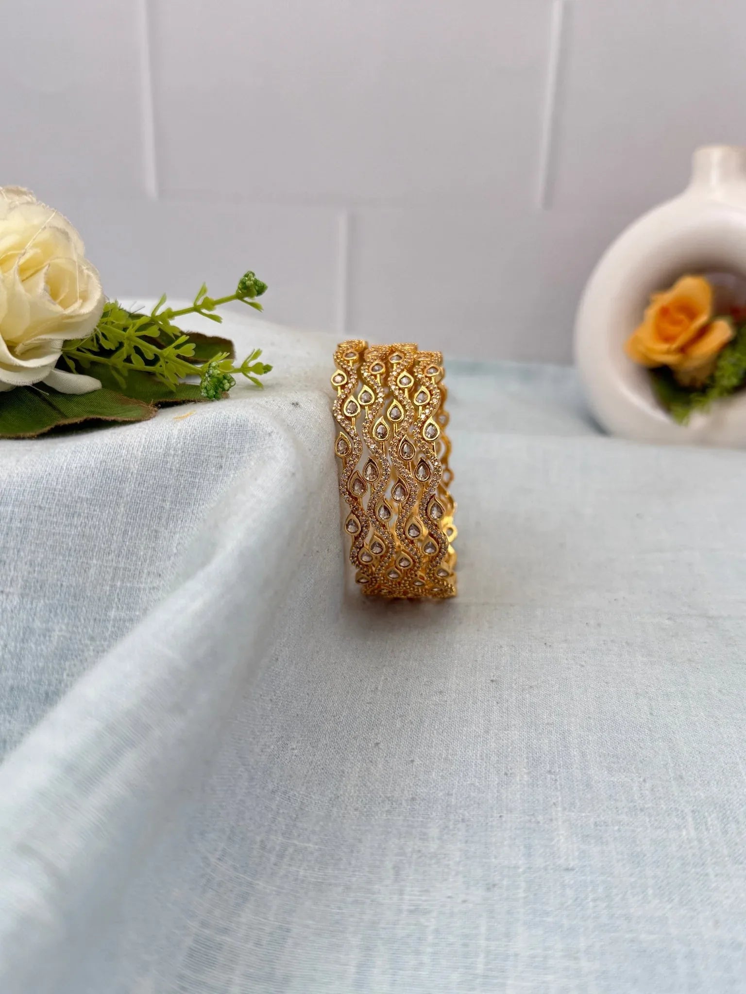 Luxurious Antique Stone Bangles 7055 - 3 Colors - Mahilas