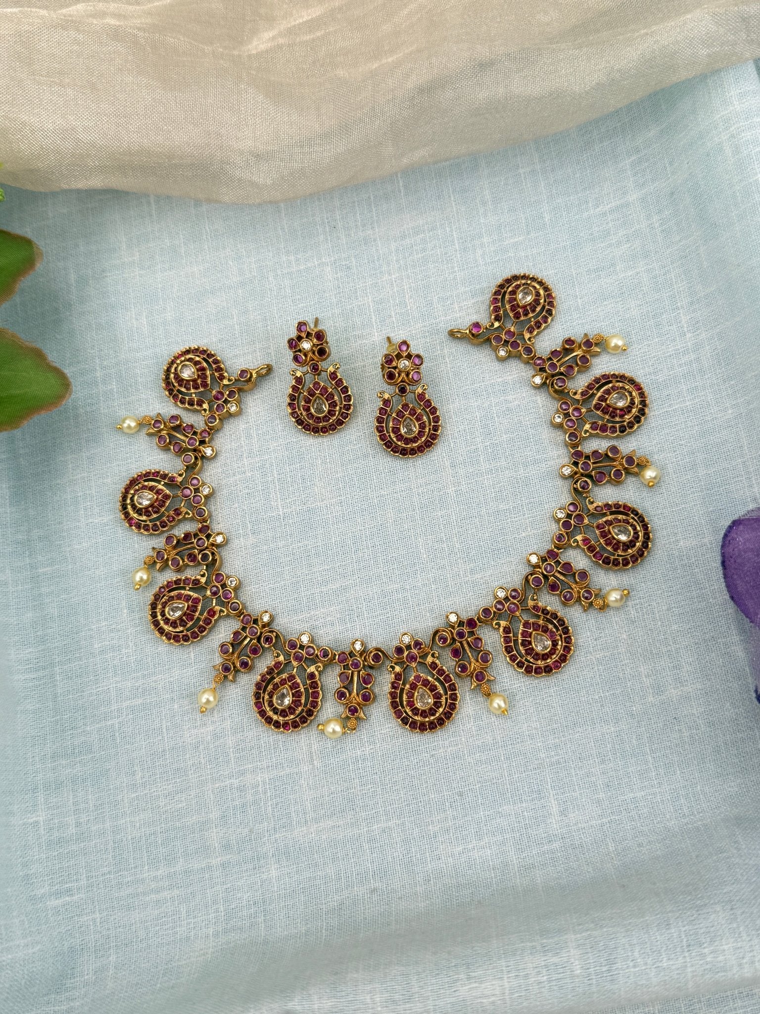 Luxurious Antique Stone Short Necklace Set 0636 - Mahilas