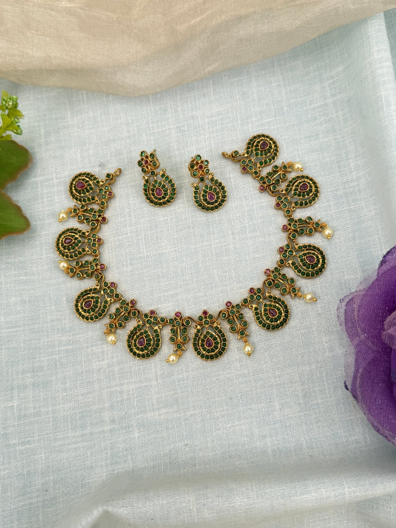 Luxurious Antique Stone Short Necklace Set 0641 - Mahilas
