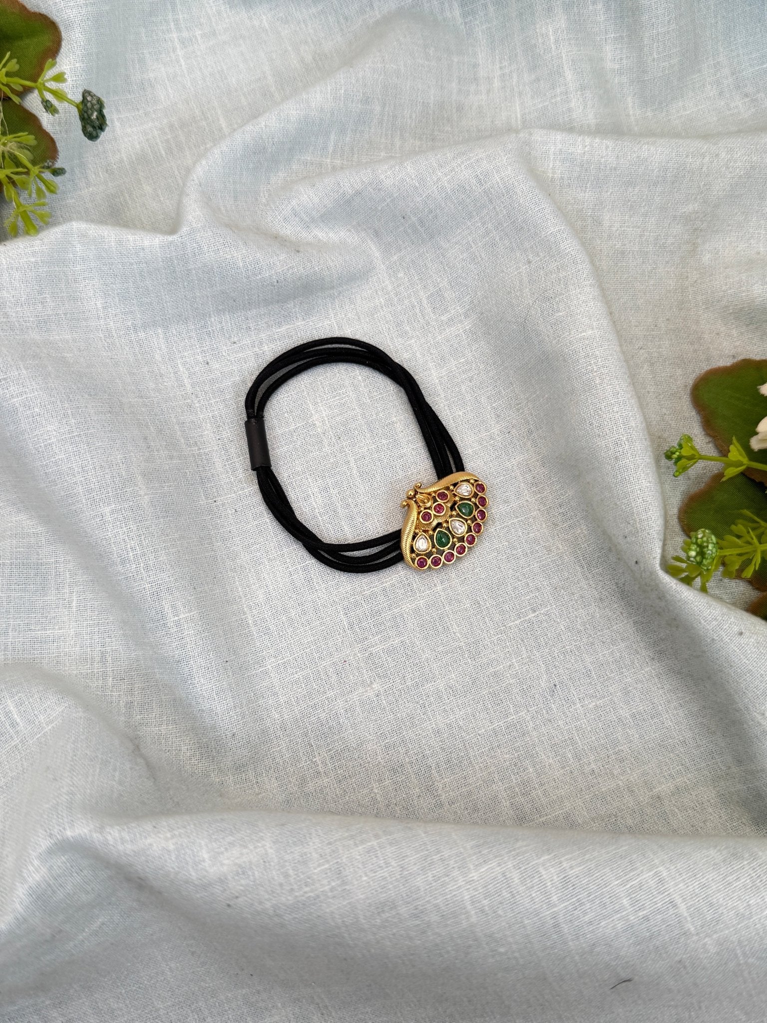 Luxurious Antique Stud Rubber Band 021 - Mahilas