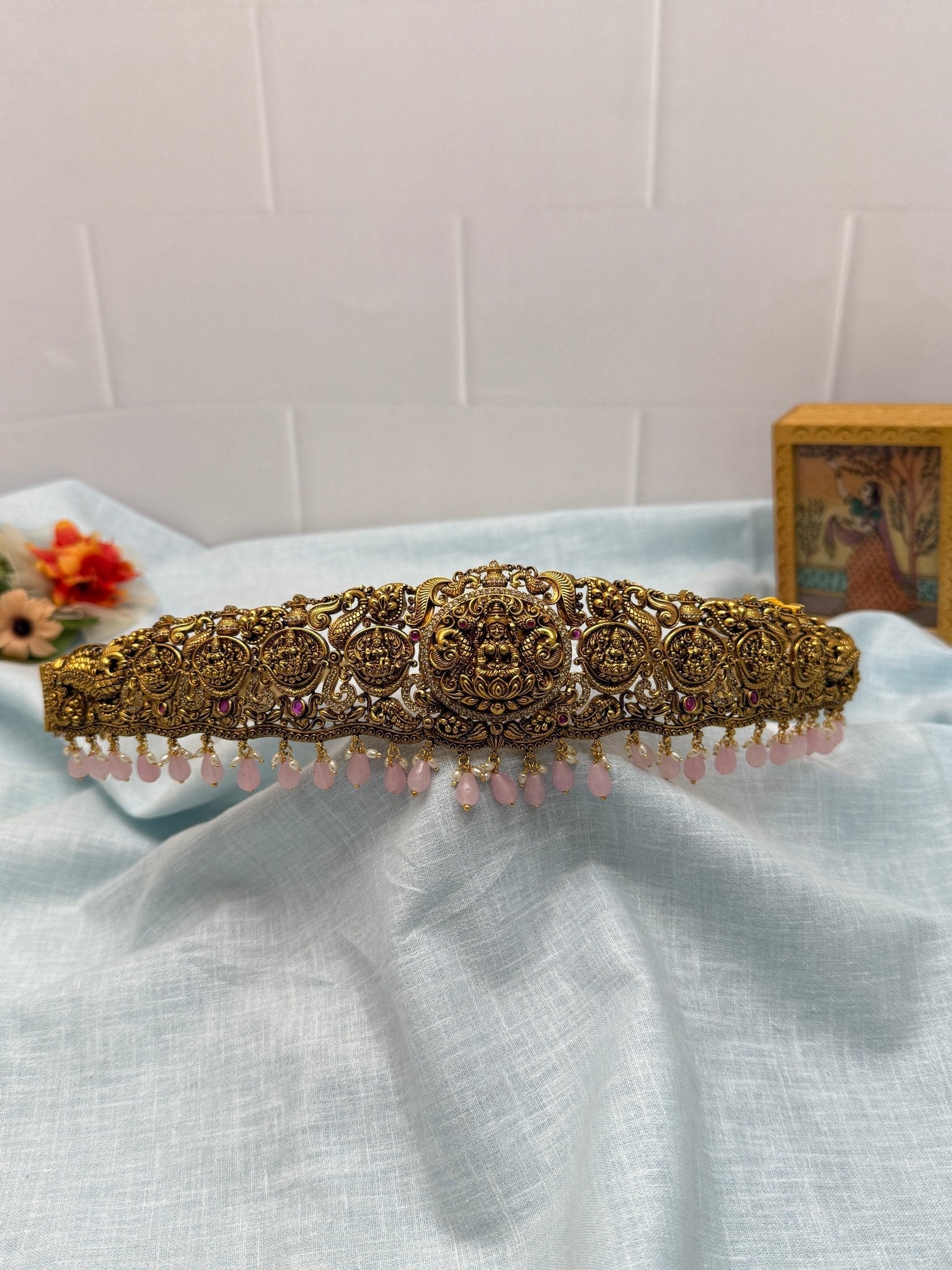 Luxurious Antique Vaddanam Kamarbandh 6978 - Mahilas