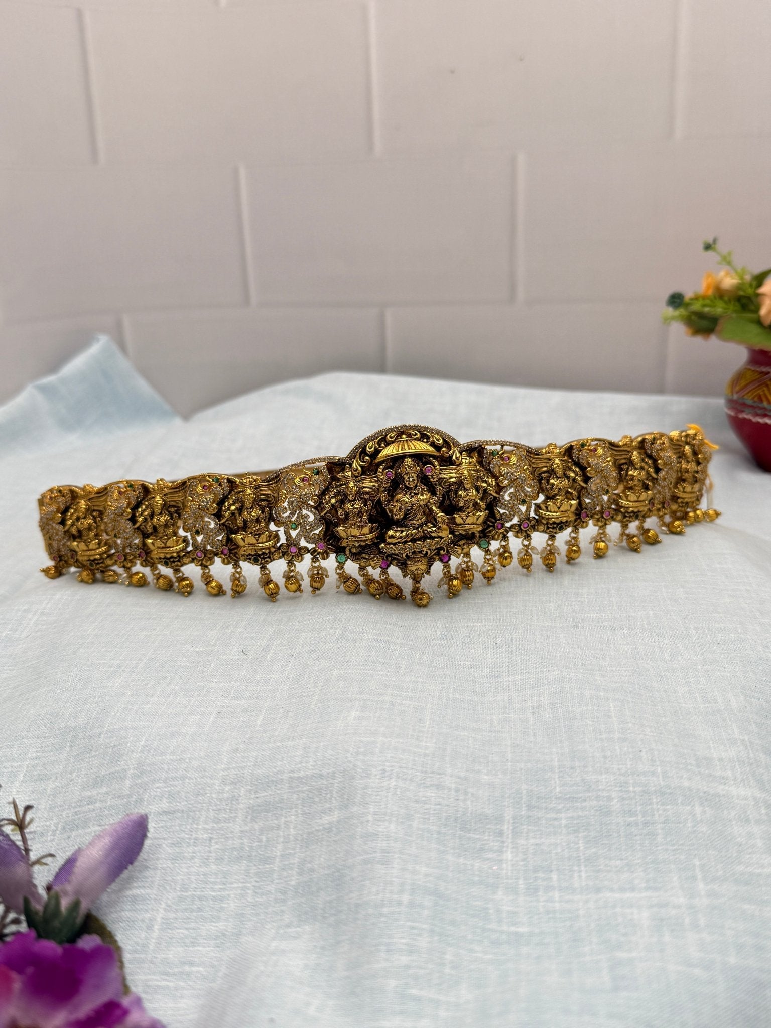 Luxurious Antique Vaddanam Kamarbandh 7035 - Mahilas