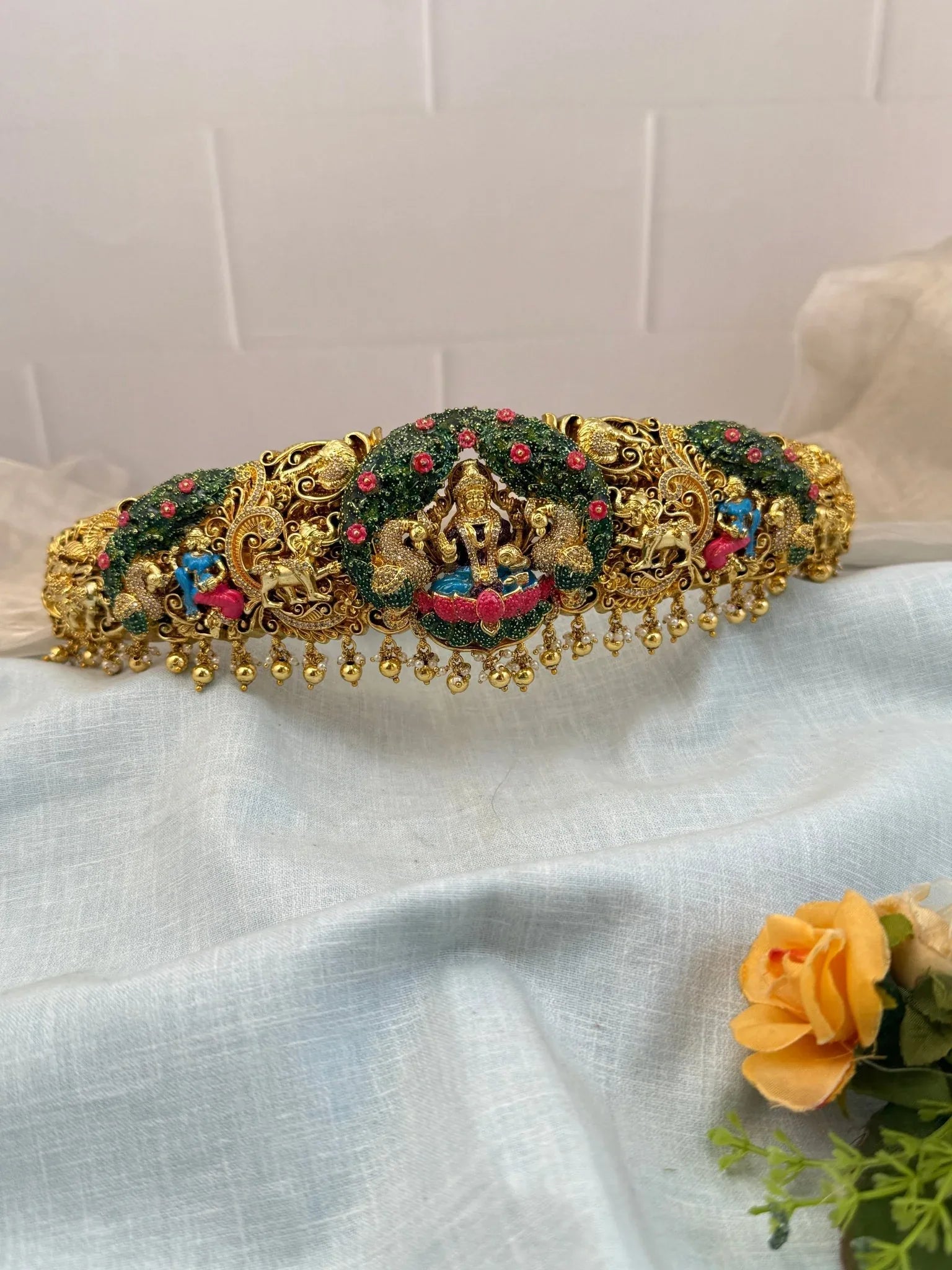 Luxurious Antique Vaddanam Kamarbandh 7180 - Mahilas