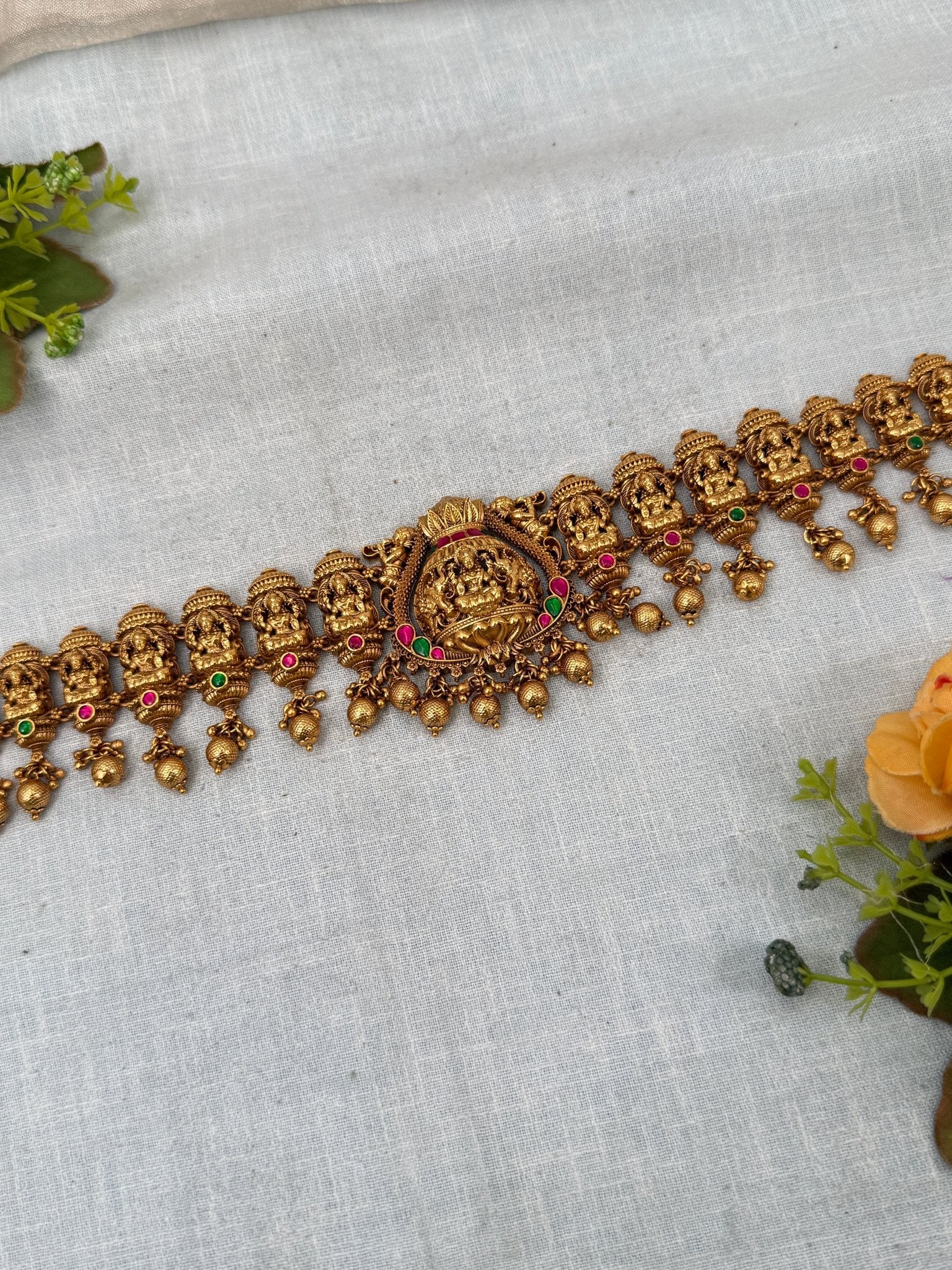 Luxurious Antique Vaddanam Kamarbandh 7237 - Mahilas