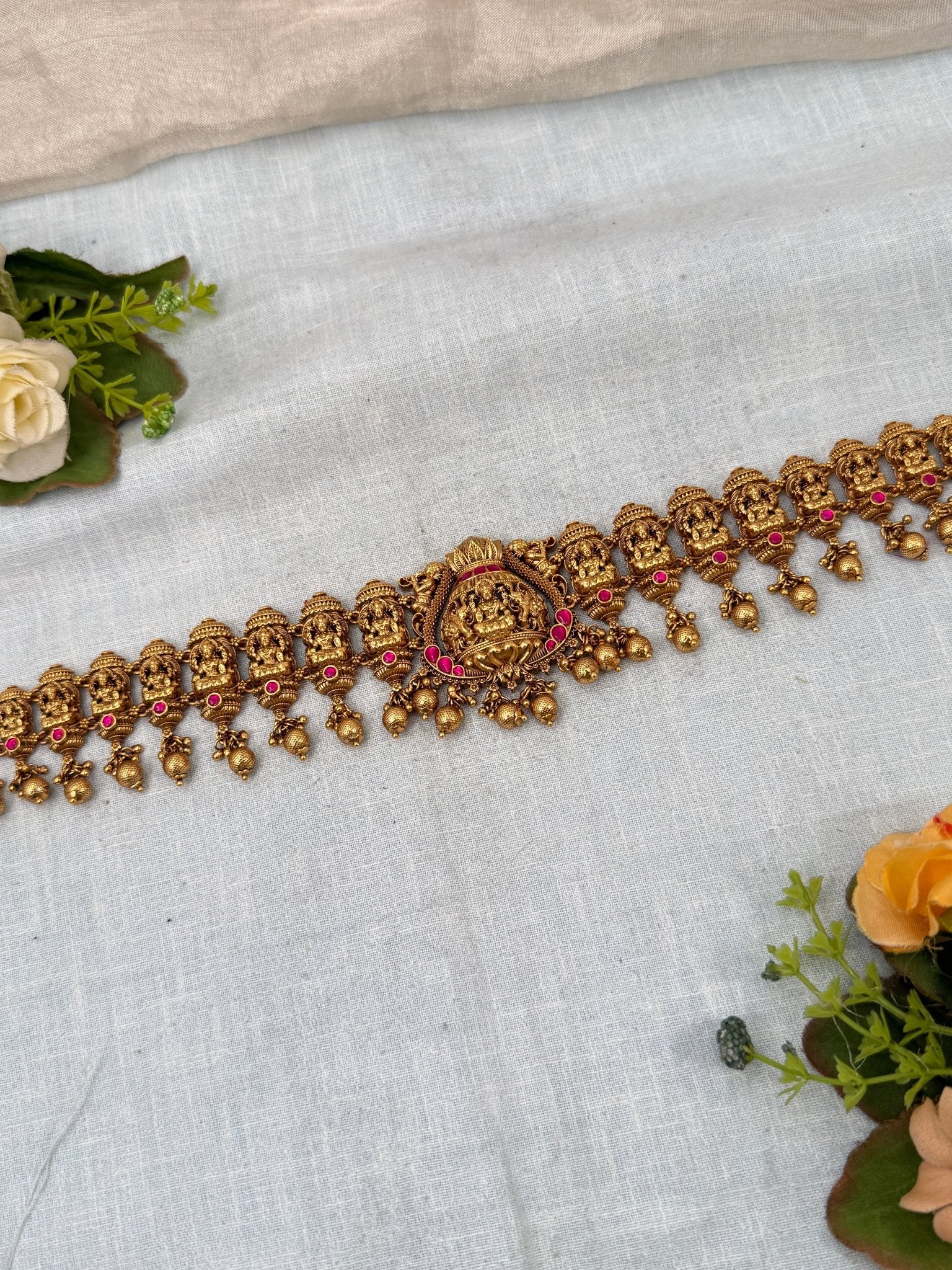 Luxurious Antique Vaddanam Kamarbandh 7239 - Mahilas