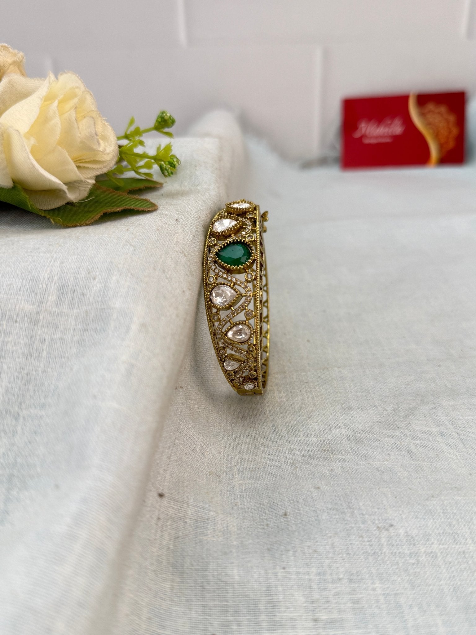 Luxurious Antique Victorian Kada Bracelet 7169 - Mahilas