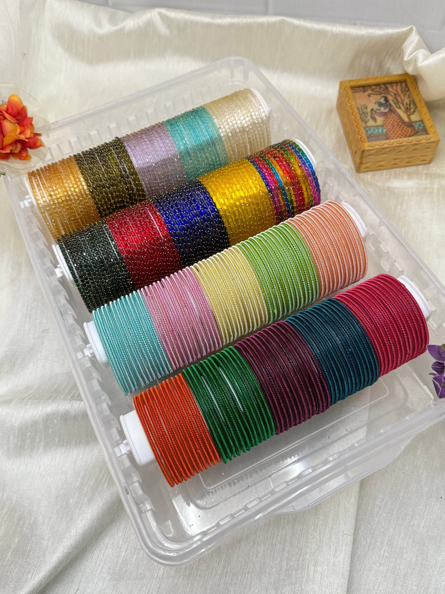 Luxurious Bangle Box in 2 Designs & 20 Colors - Rain Drop & Star - 067 - Mahilas