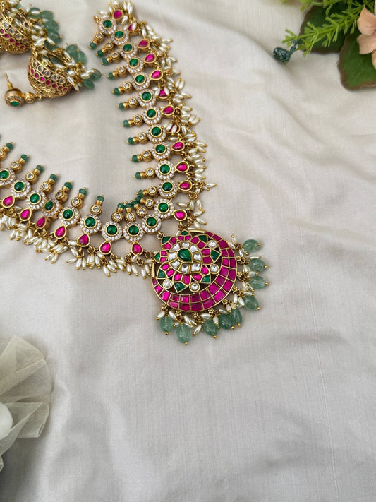 Luxurious Beautiful Jadau Kundan Short Necklace Set 536 - Mahilas