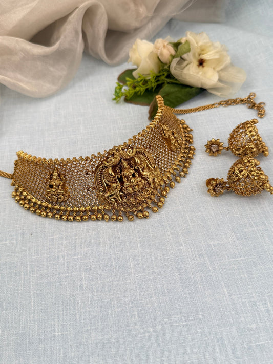 Luxurious Gaja Lakshmi Antique Choker Necklace Set 704 - Mahilas