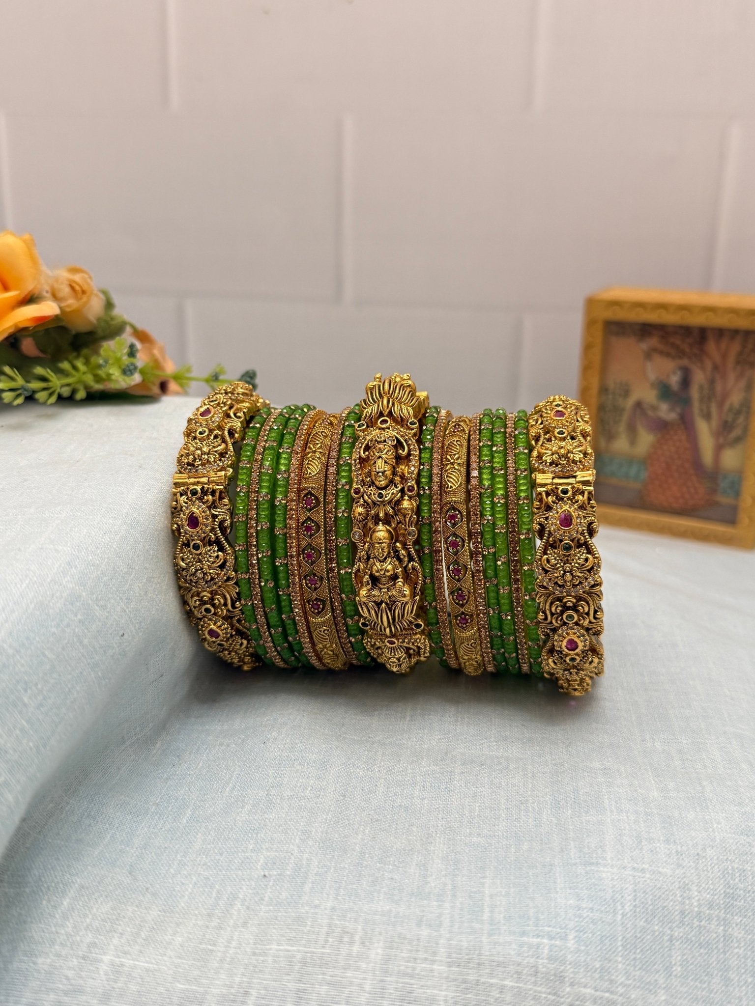Luxurious Glass & Antique Bridal Bangle Set in 9 Color options - 5176 - Mahilas