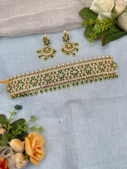Luxurious Gold Like Antique Choker Necklace Set 0247 - Mahilas