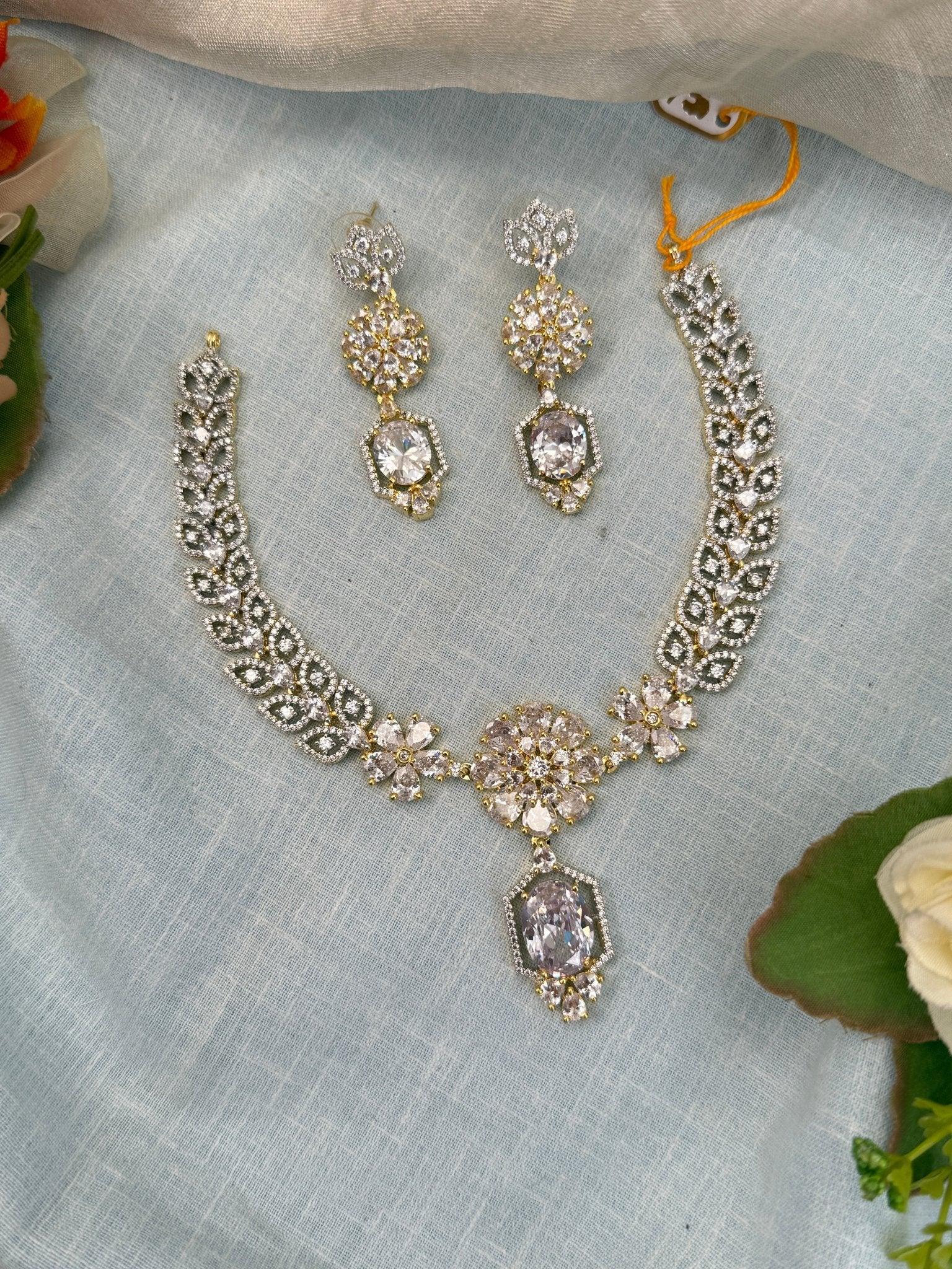 Luxurious Gold Stone Short Necklace Set 488 - Mahilas