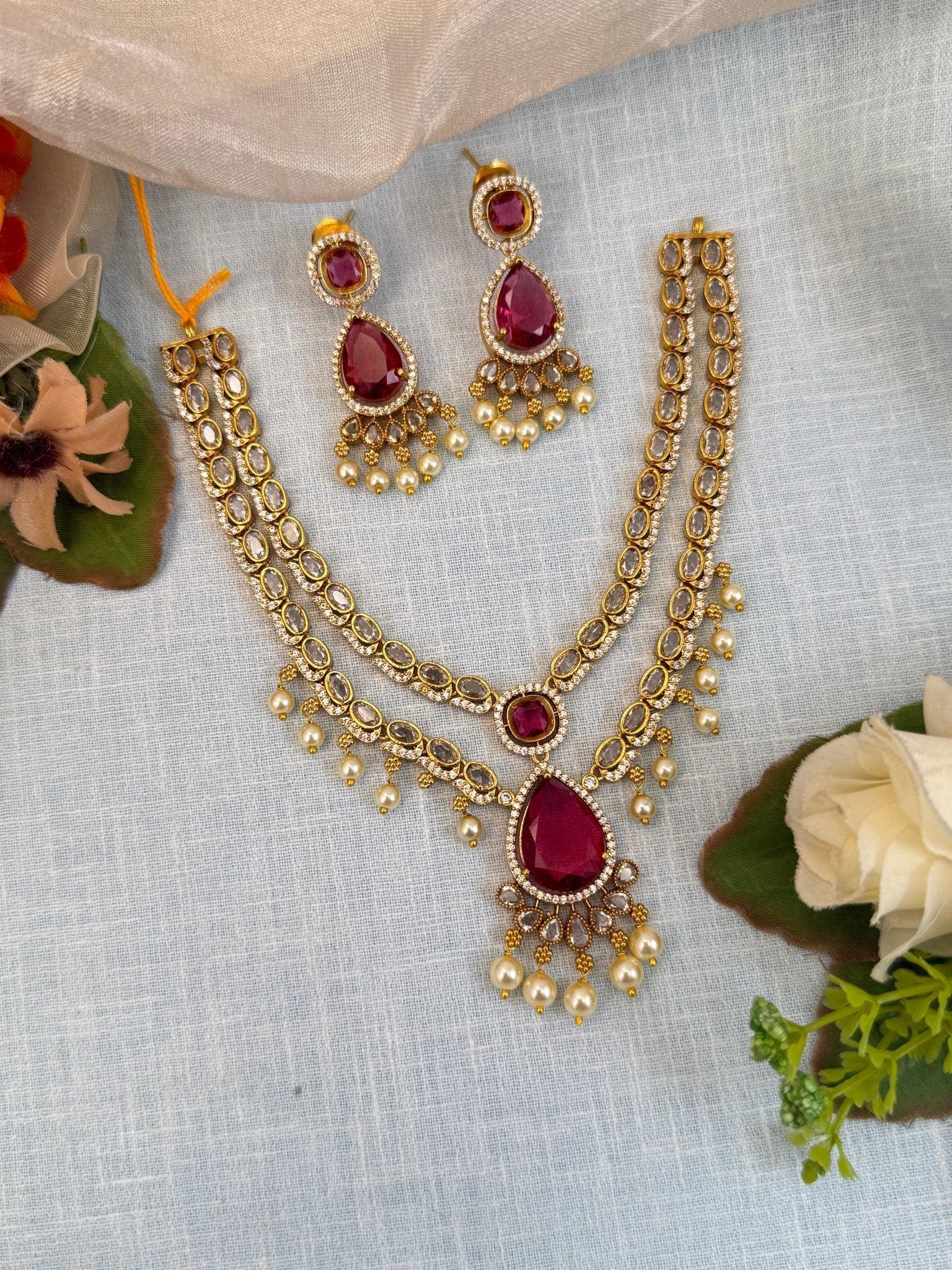 Luxurious Gold Stone Short Necklace Set 545 - Mahilas